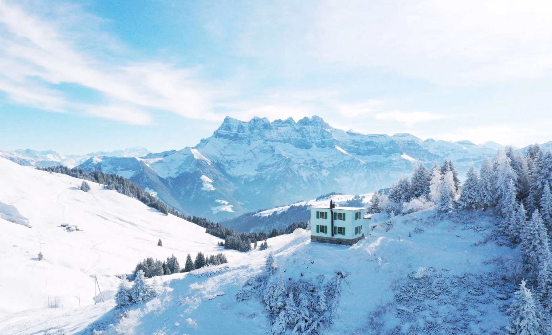 4 jours en rando-raquettes et spécialités gourmandes en Valais