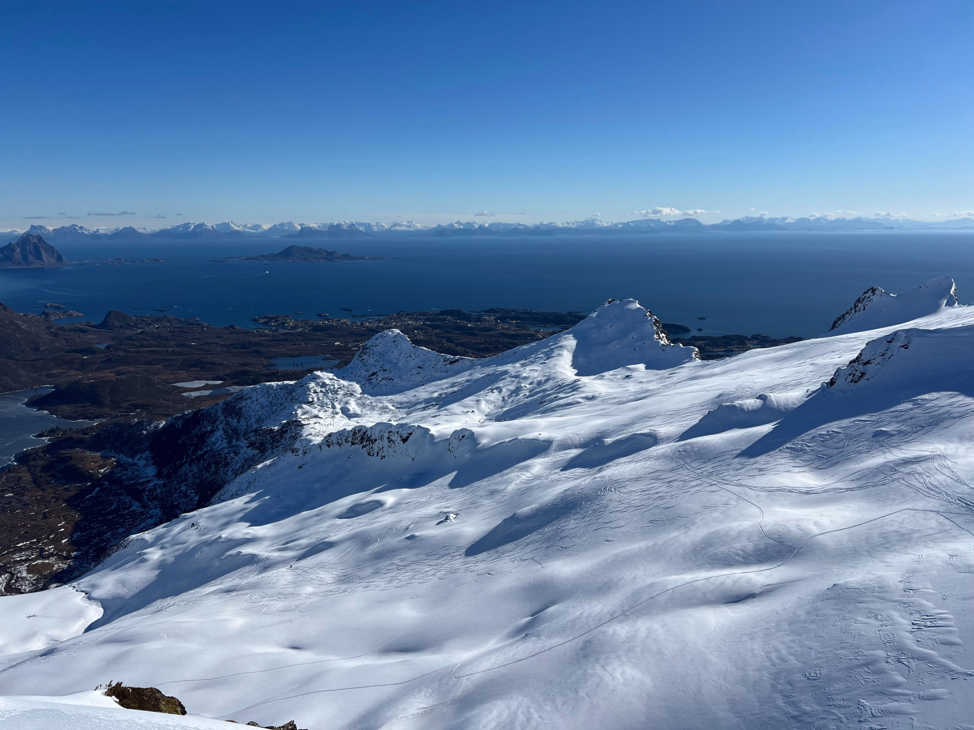 Ski de randonnée dans les îles Lofoten