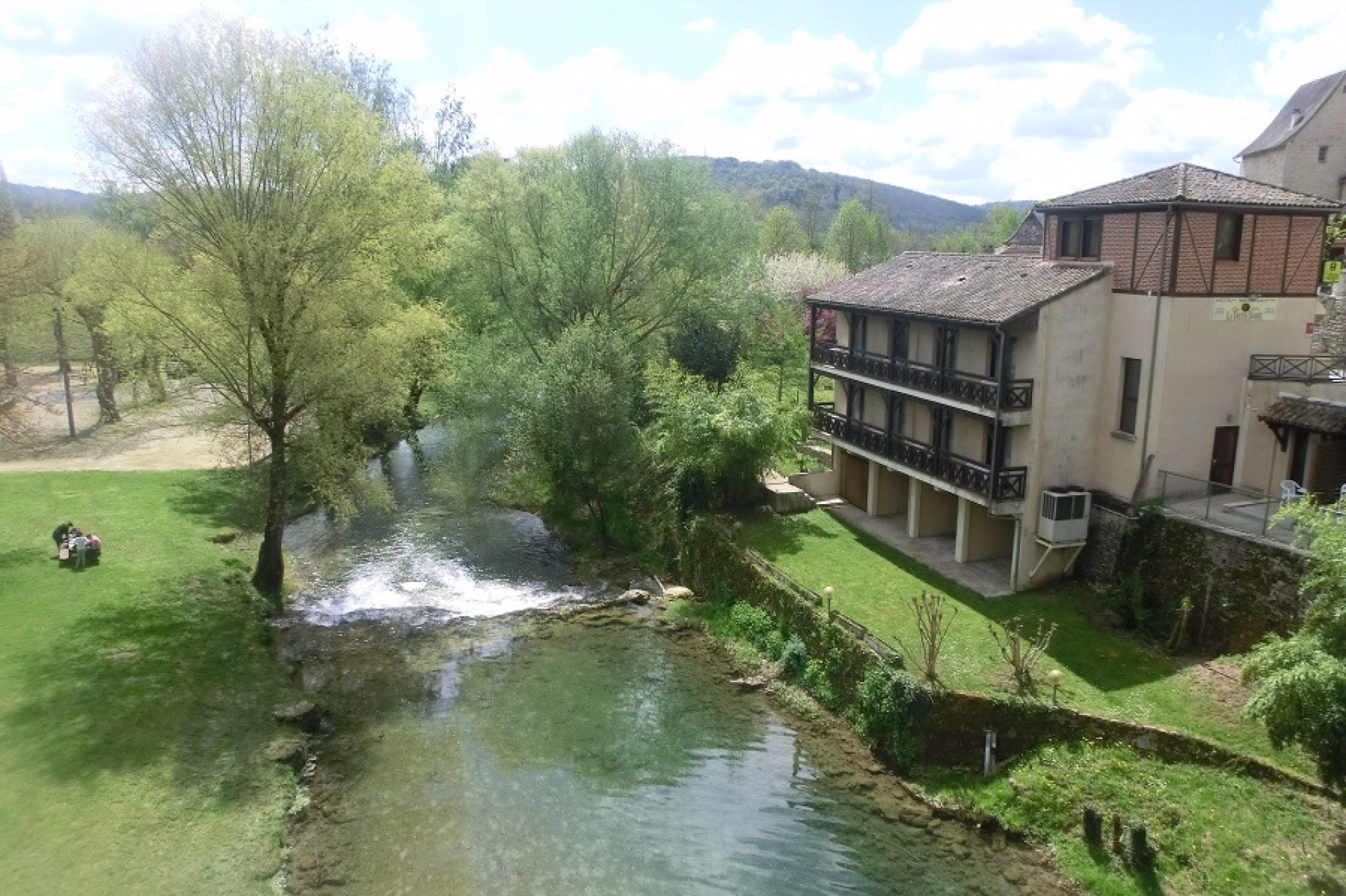 🏠 Auberge - Jours 1 à 6
