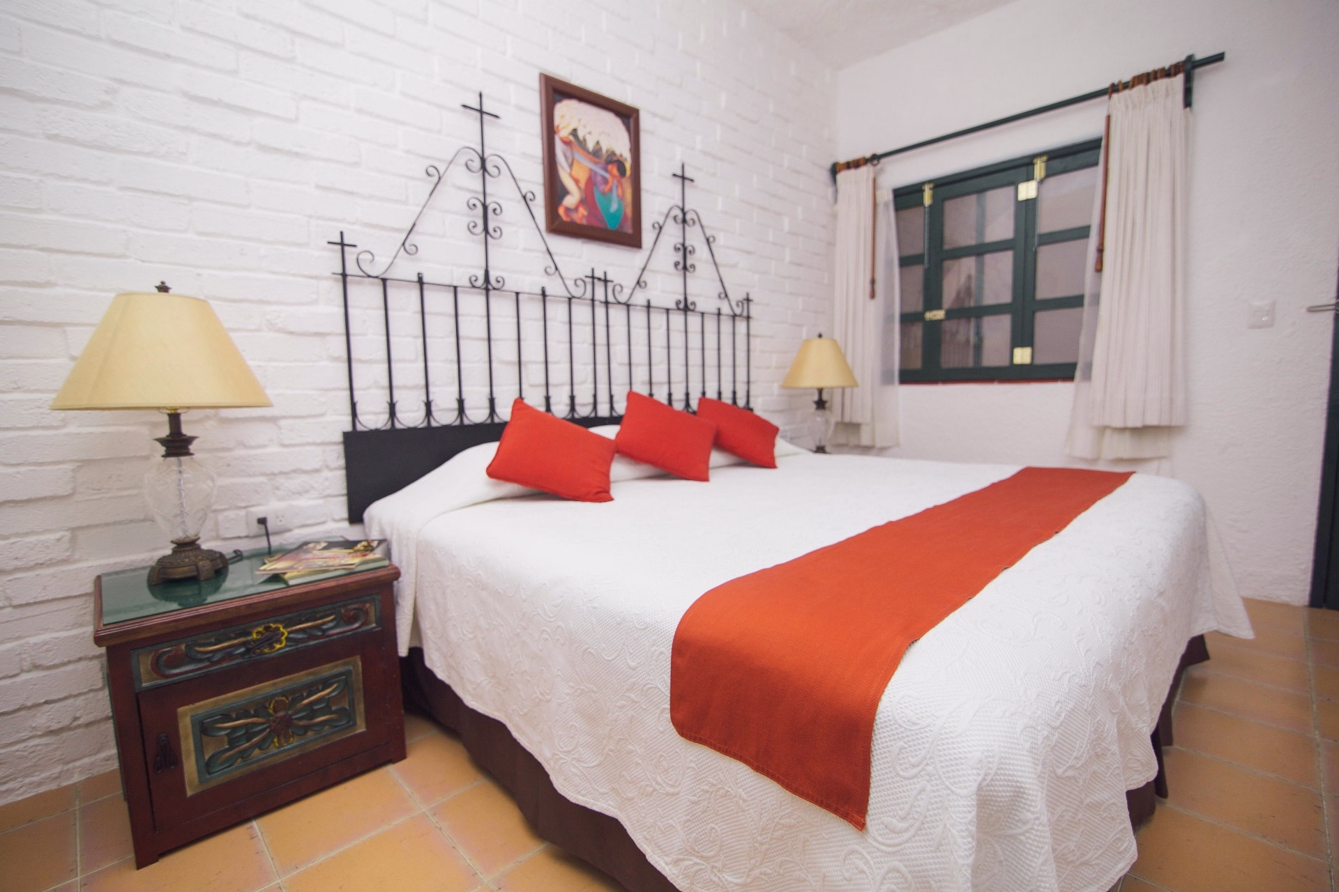 🏩 Hôtel 3* - Jours 2 à 3