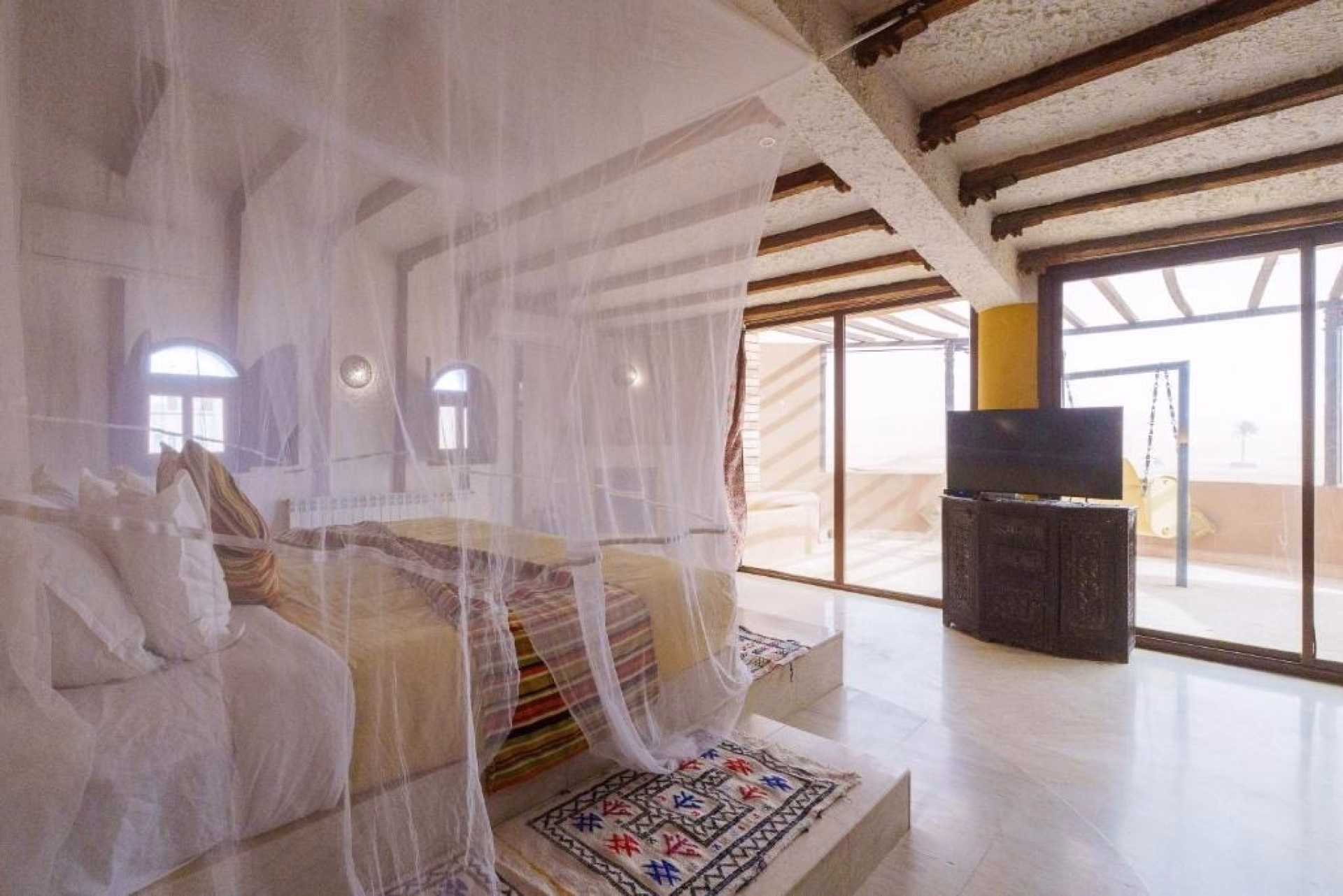 🏨 Hôtel 4* - Jours 4 à 6