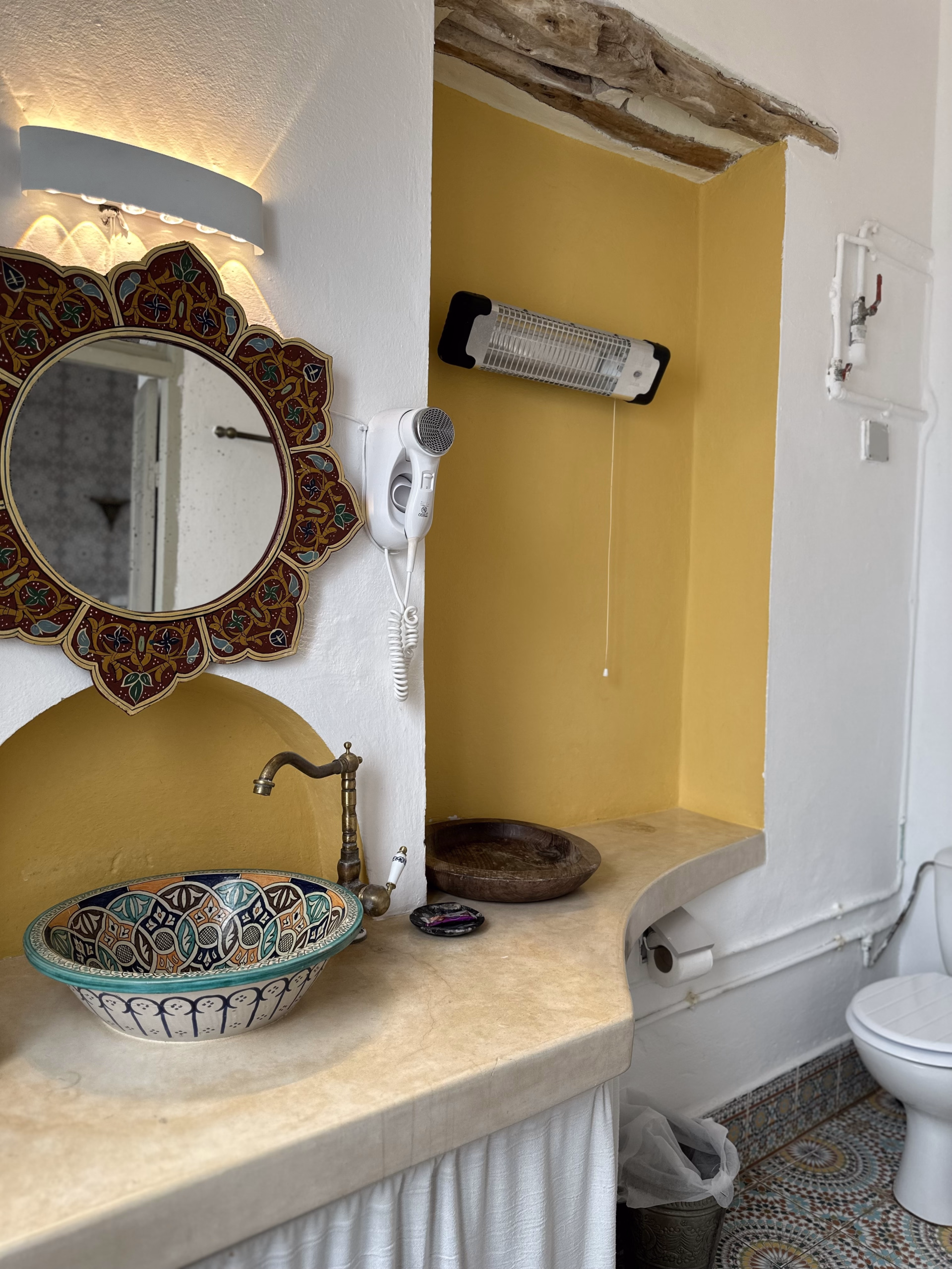 🏨 Hôtel 3* - Jours 1 à 6