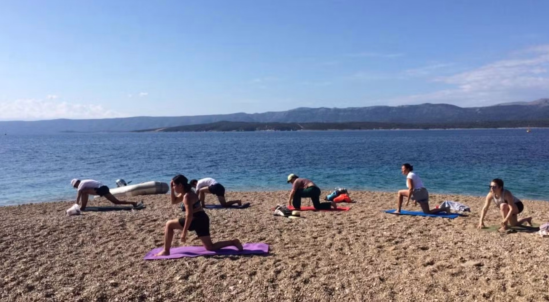 Retraite yoga et surf sur les plages de Normandie