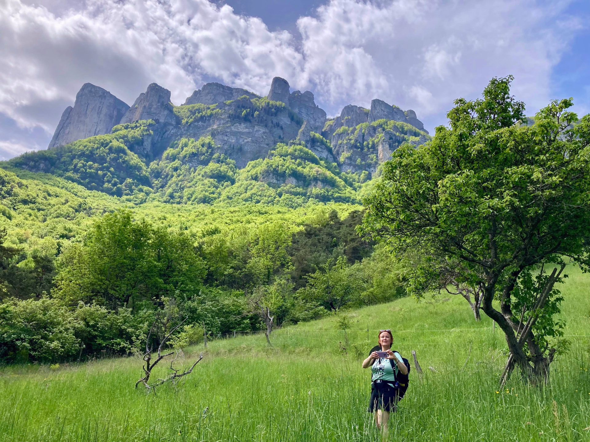 Retraite Voix & Nature : chant, yoga et randonnée en Drôme provençale
