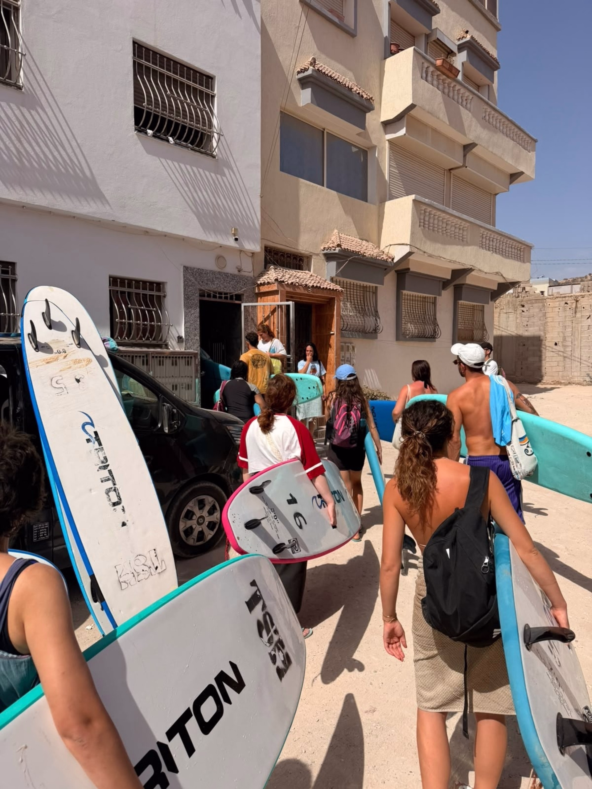 5 jours Surf & Yoga tout inclus à Tamraght, Taghazout Bay Maroc