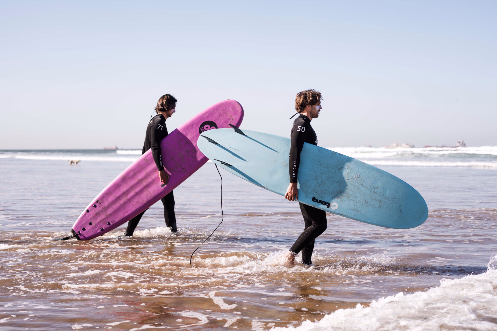 8 jours pour se lancer : Votre guide d'initiation au surf au Maroc