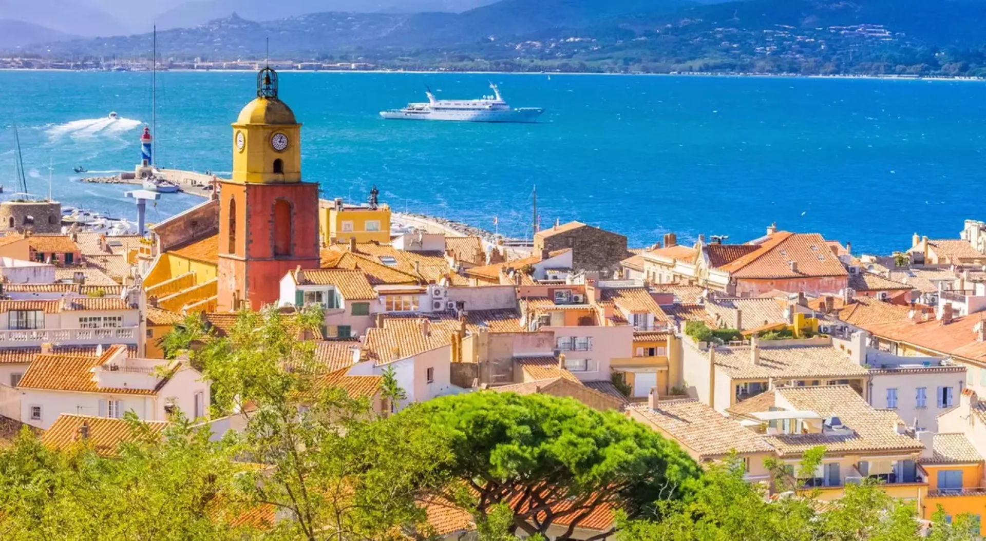 Stage natation en bassin olympique à Saint-Tropez avec Anna Santamans