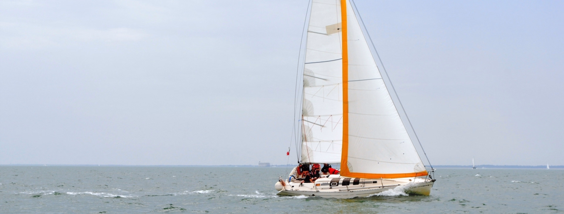 Stage de voile en Charente-Maritime et îles des Pertuis