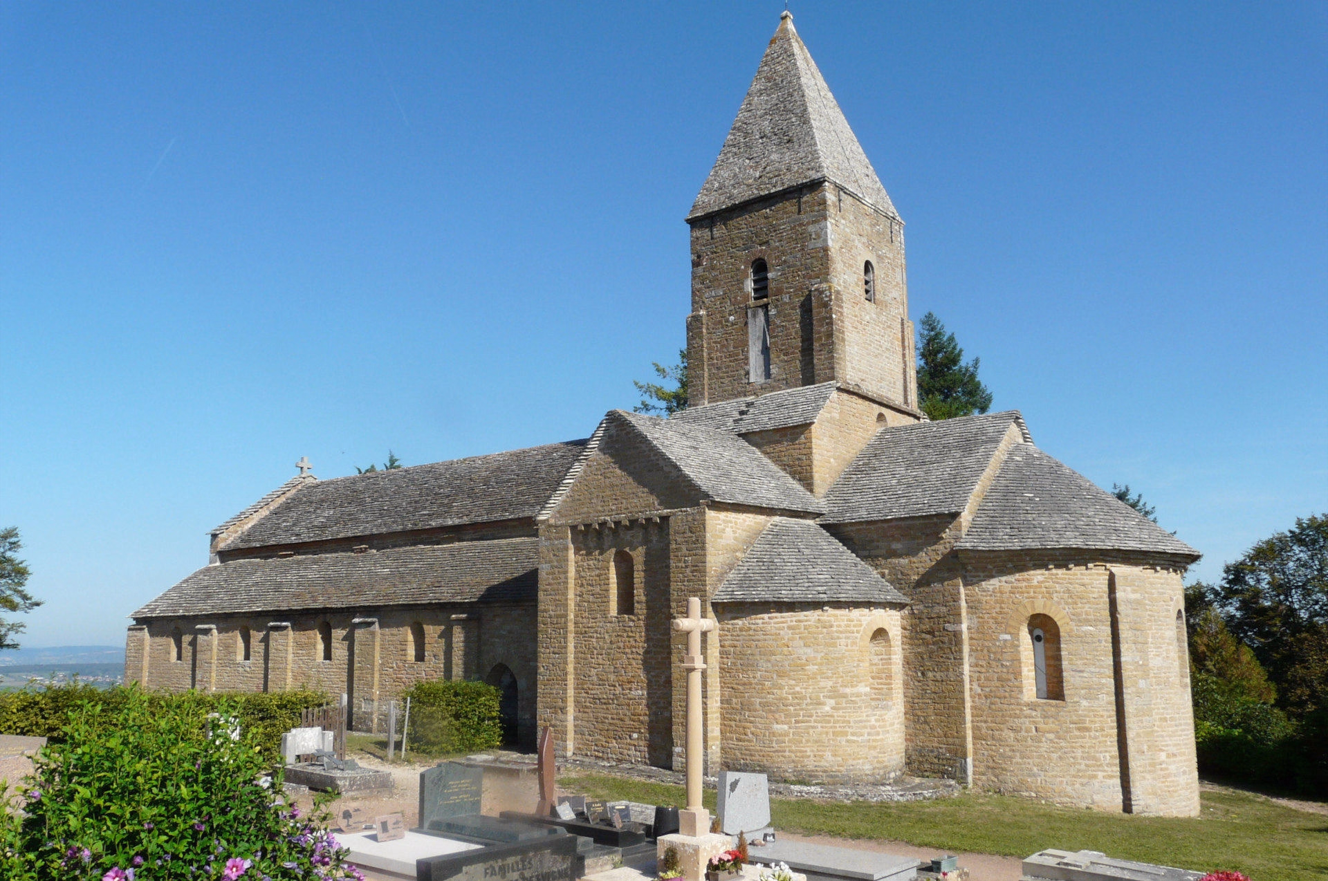 Randonnée et patrimoine en Bourgogne du sud