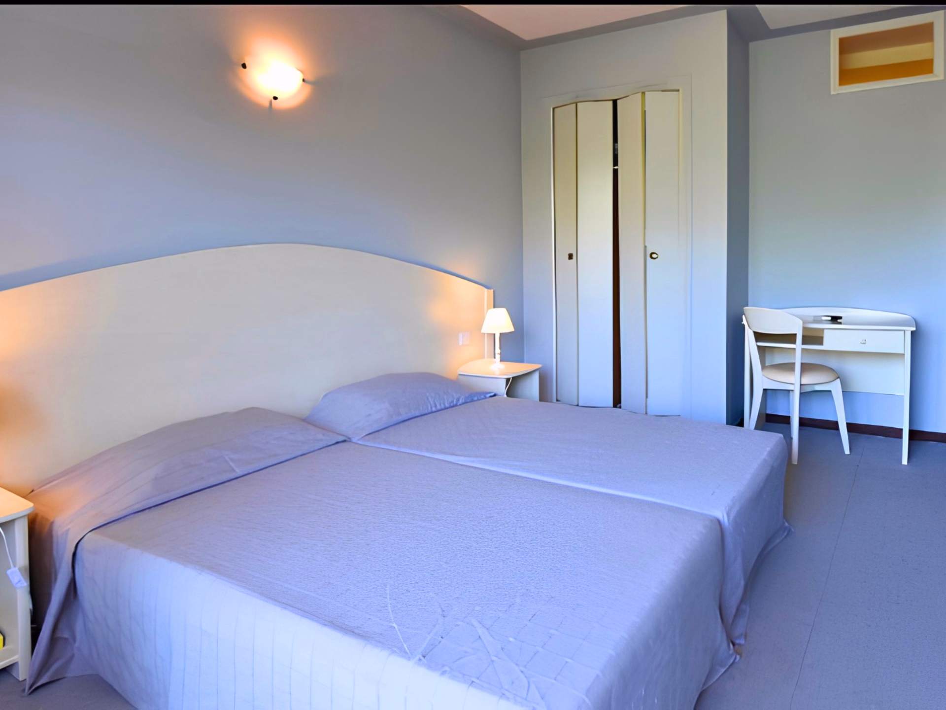 🏨 Hôtel 3* - Jours 1 à 6