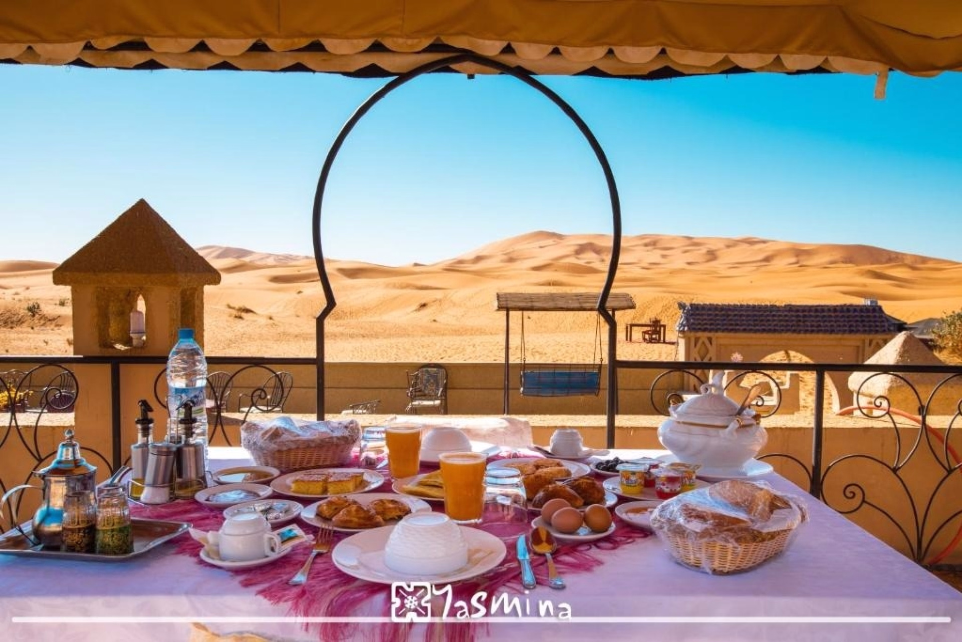 🏨 Hôtel 4* - Jour 2