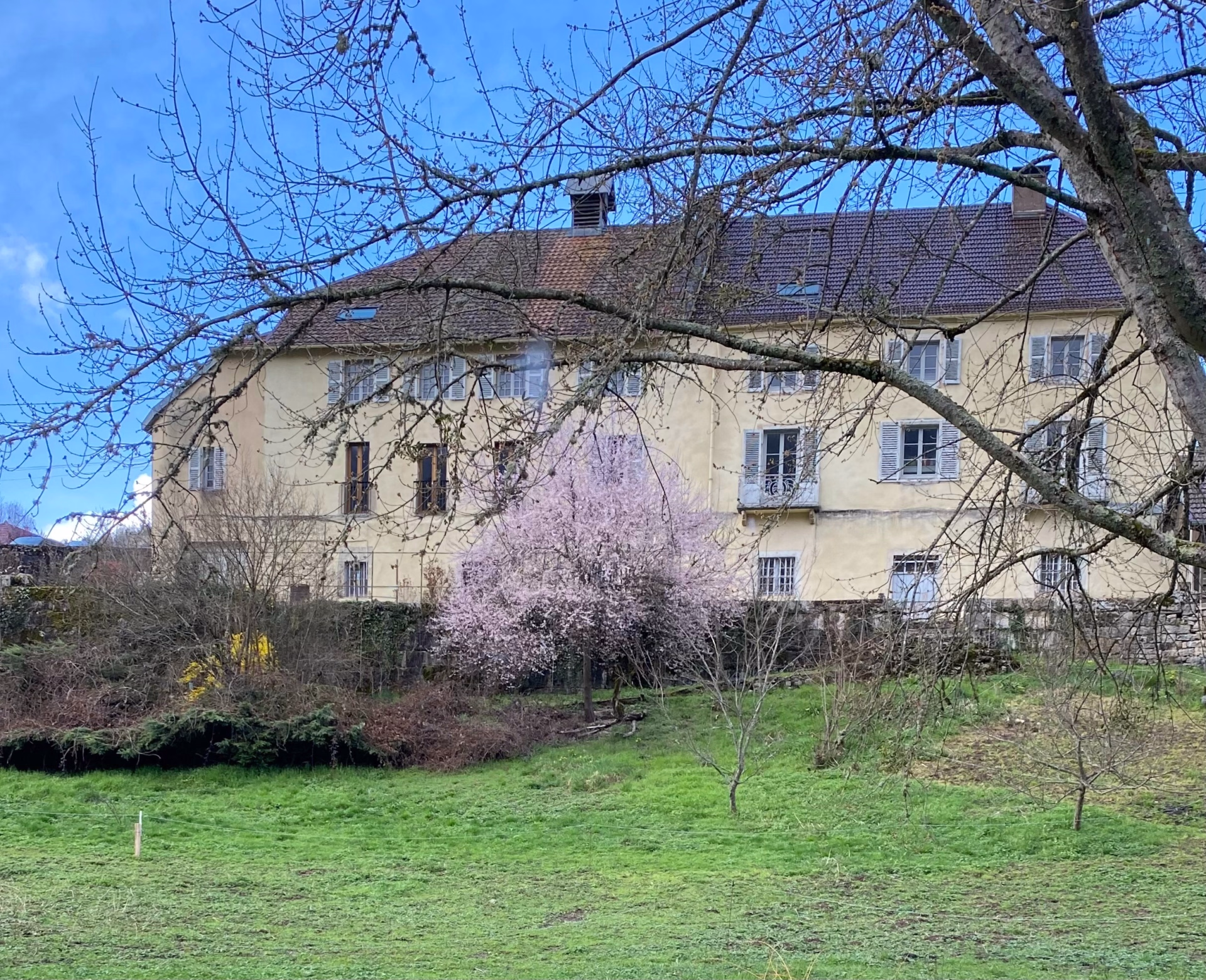 🏨 Hôtel rural - Jours 1 à 5