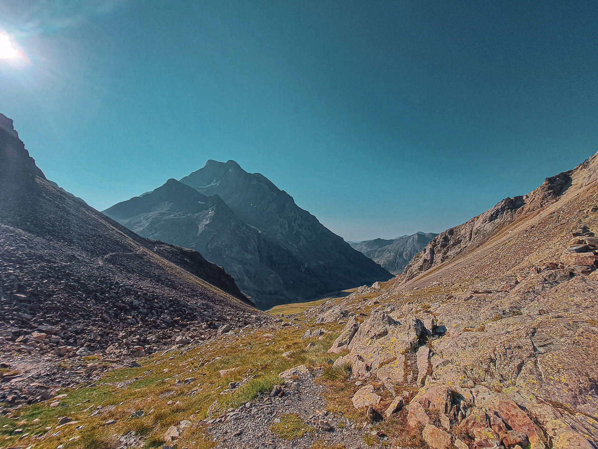 Stage de trail face au Vignemale dans les Pyrénées