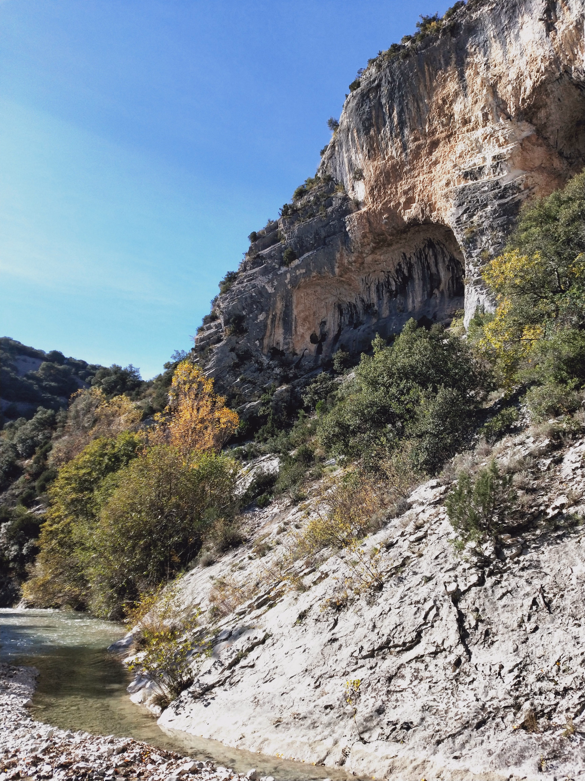 Escapade Verticale – Escalade & Gravel dans les Baronnies provençales