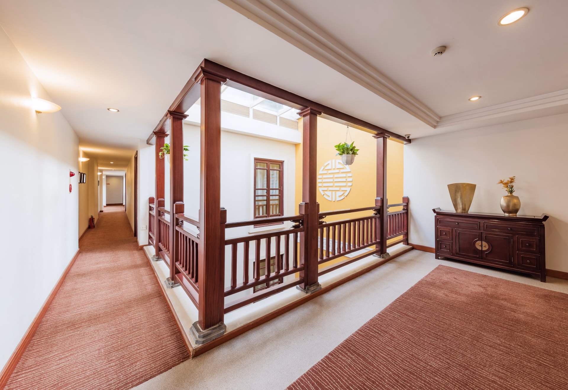 🏨 Hôtel 3* - Jour 1 et 14