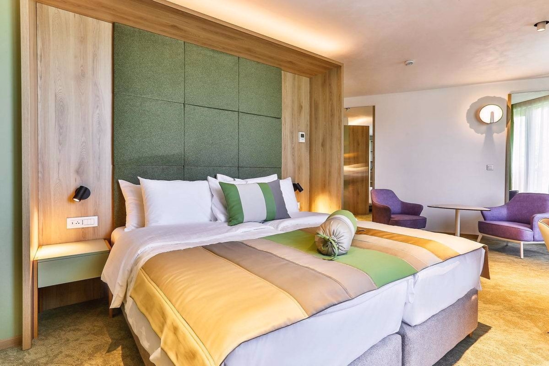 🏨 Hôtel 4* - Jours 6 à 7