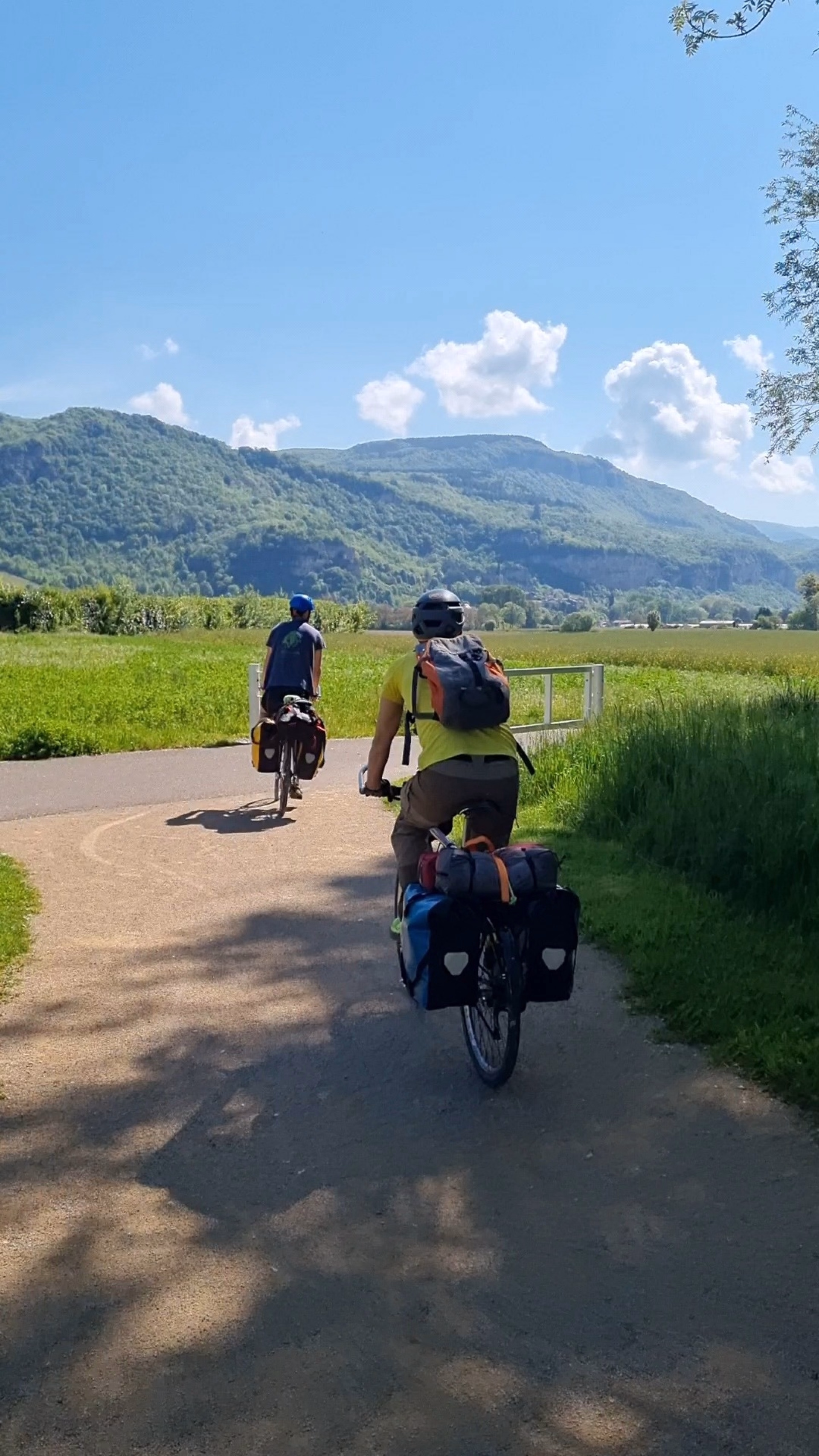 Séjour escalade et itinérance à vélo le long de la via Rhôna