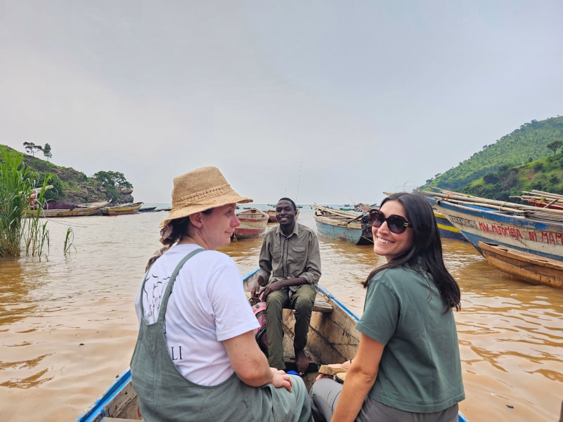 Rencontre avec les Chimpanzés et découverte du Lac Tanganyika