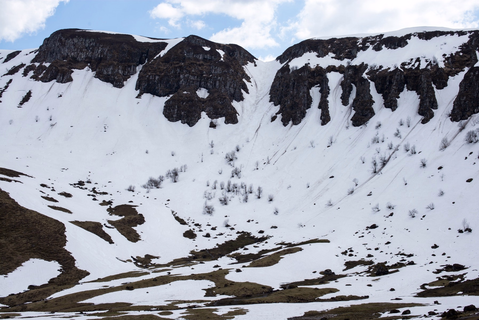 Randonnées hivernales au cœur du Cantal