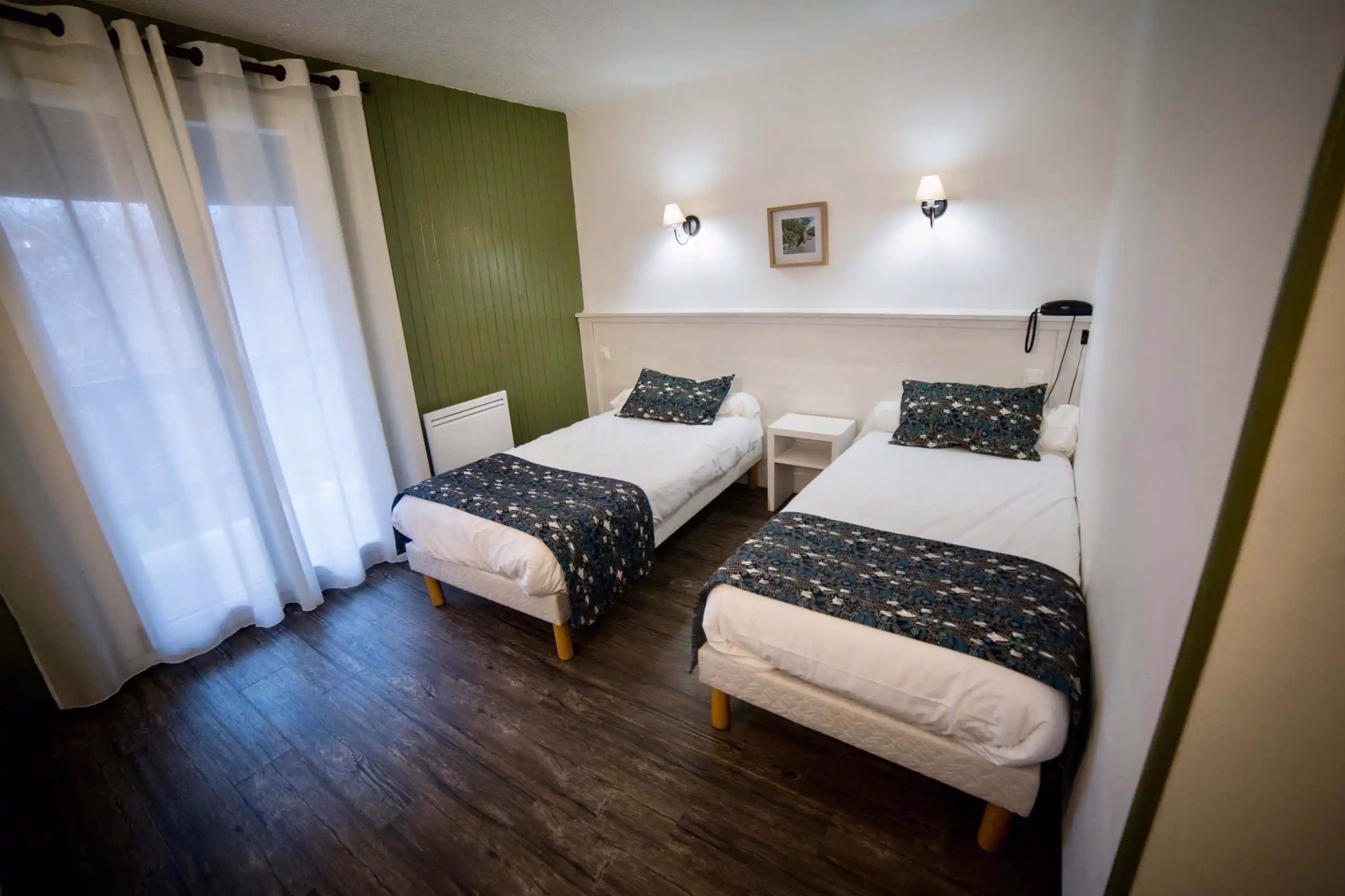 🏨 Hôtel 3* - Jours 1 à 3