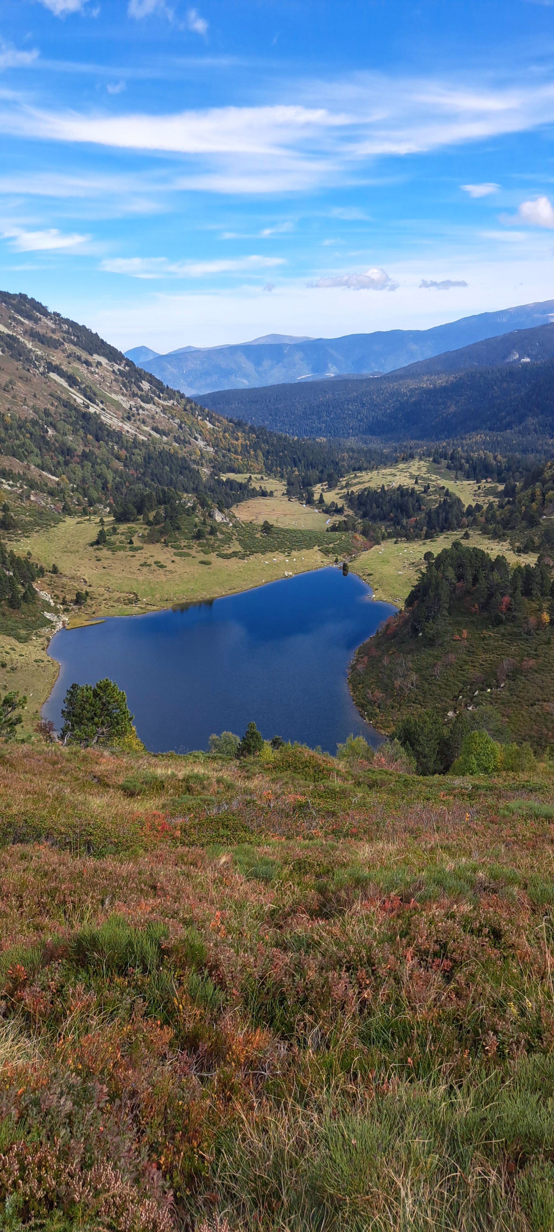 Photo paysage de montagne dans les Pyrénées