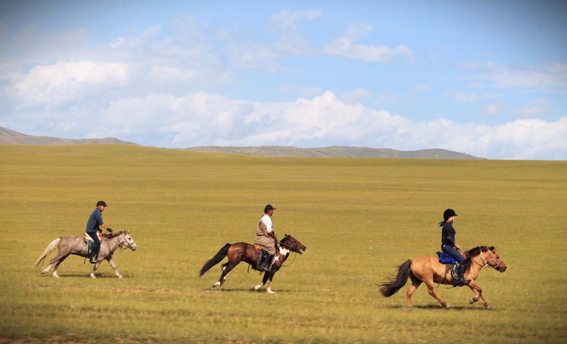 Yoga et équitation dans les steppes mongoles