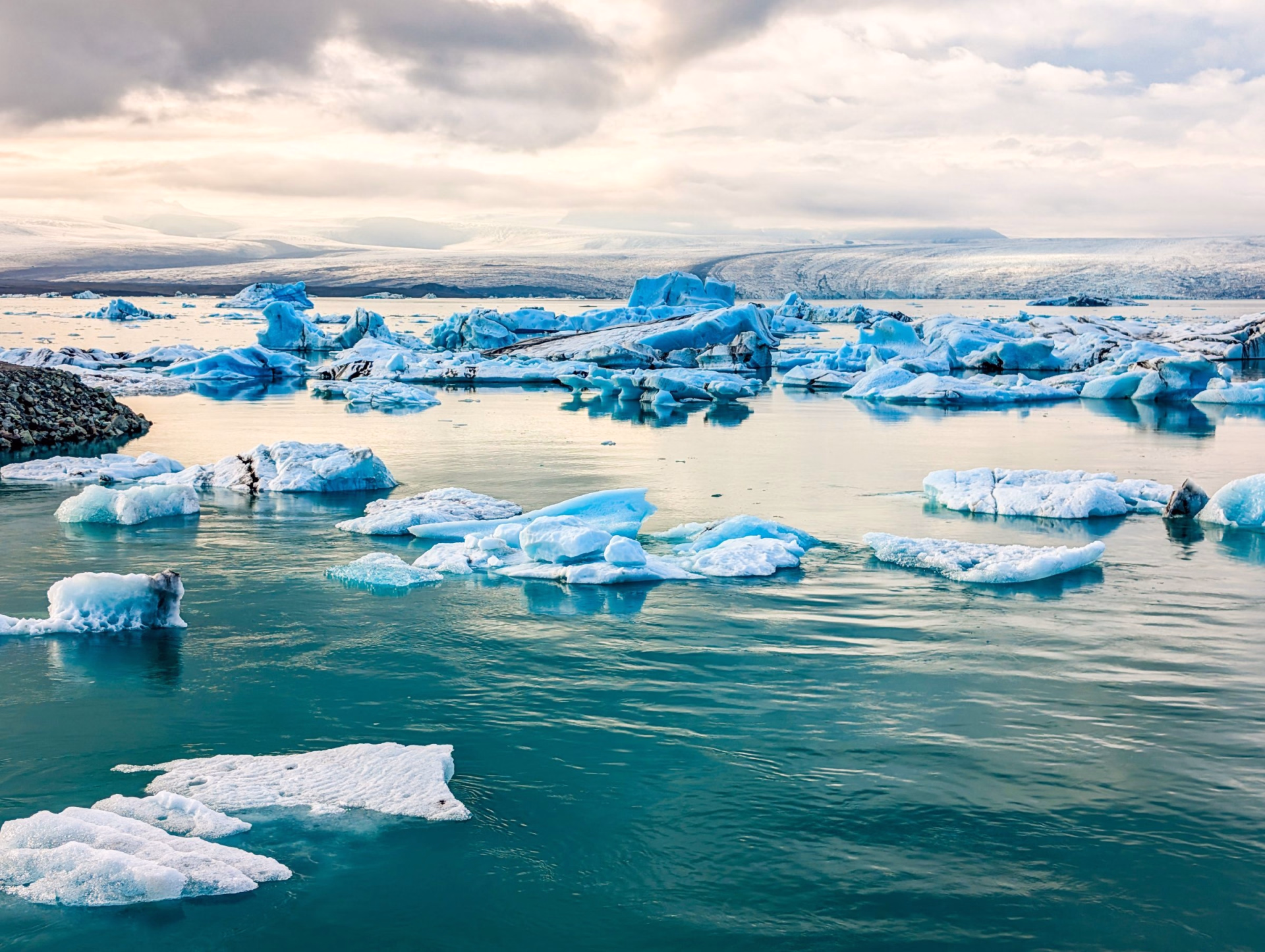 Randonnée sur glacier et aurores boréales : la côte sud islandaise