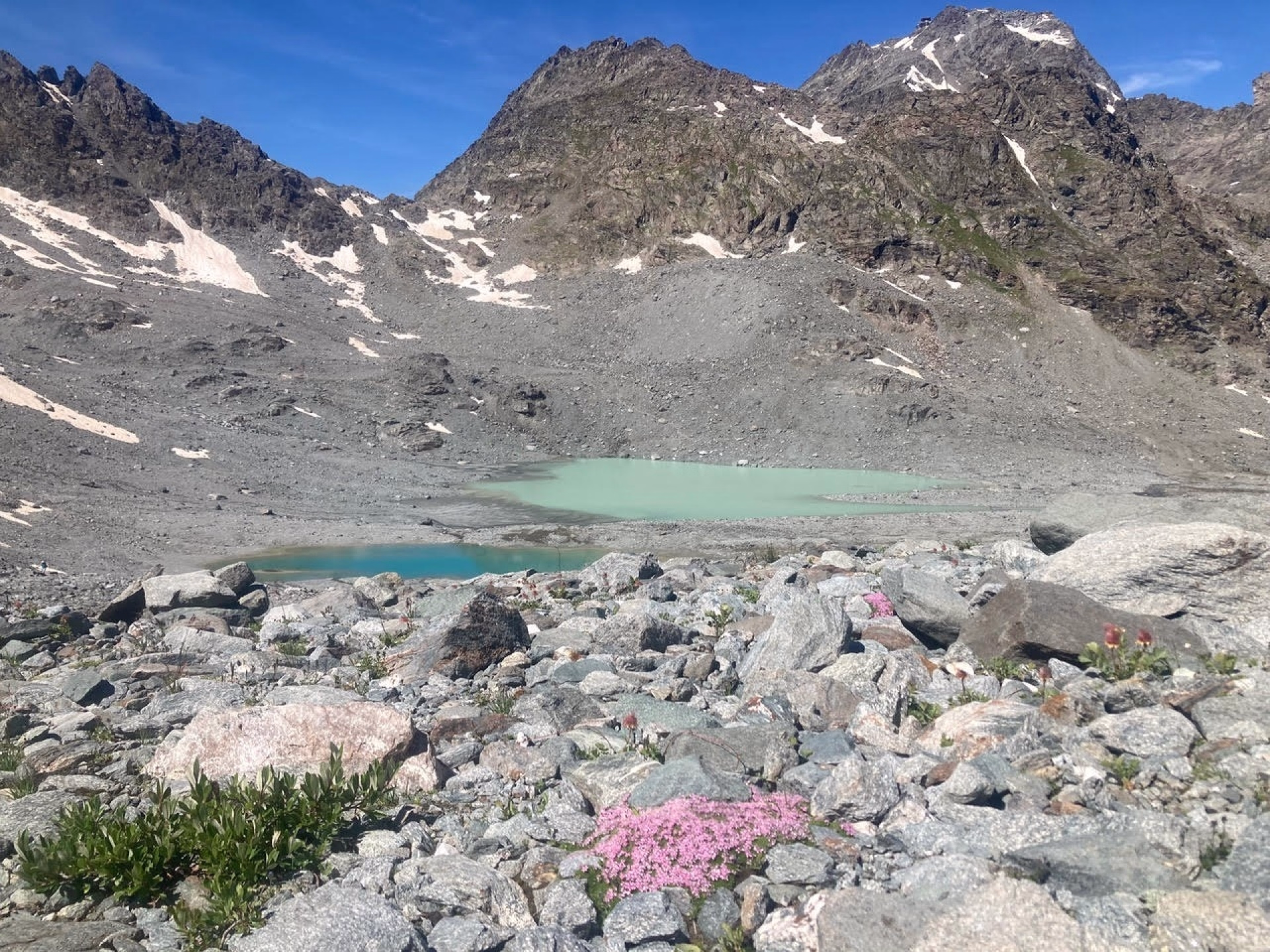 Trek sur la haute route Chamonix - Zermatt entre glaciers et sommets