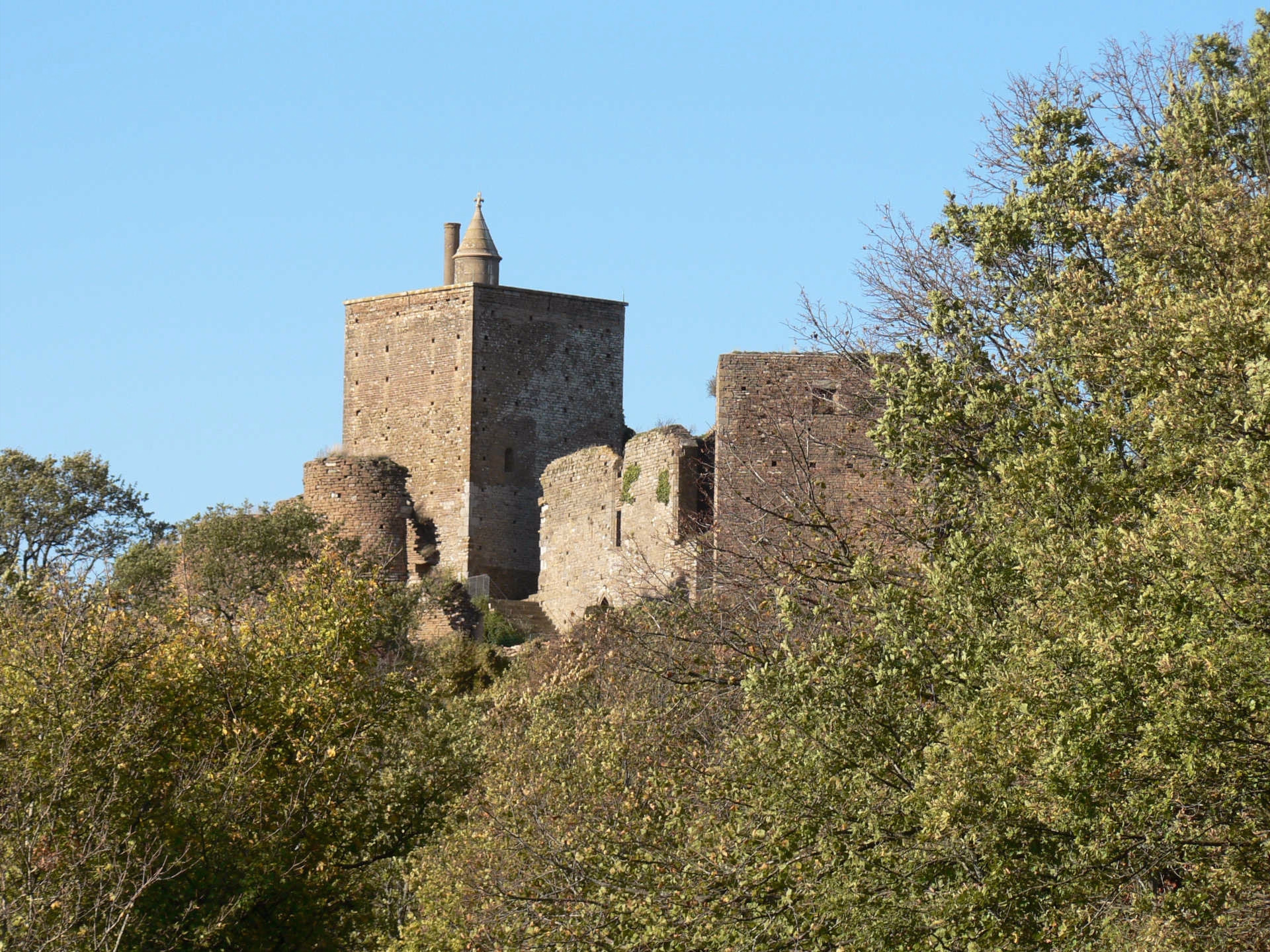 Randonnée et patrimoine en Bourgogne du sud
