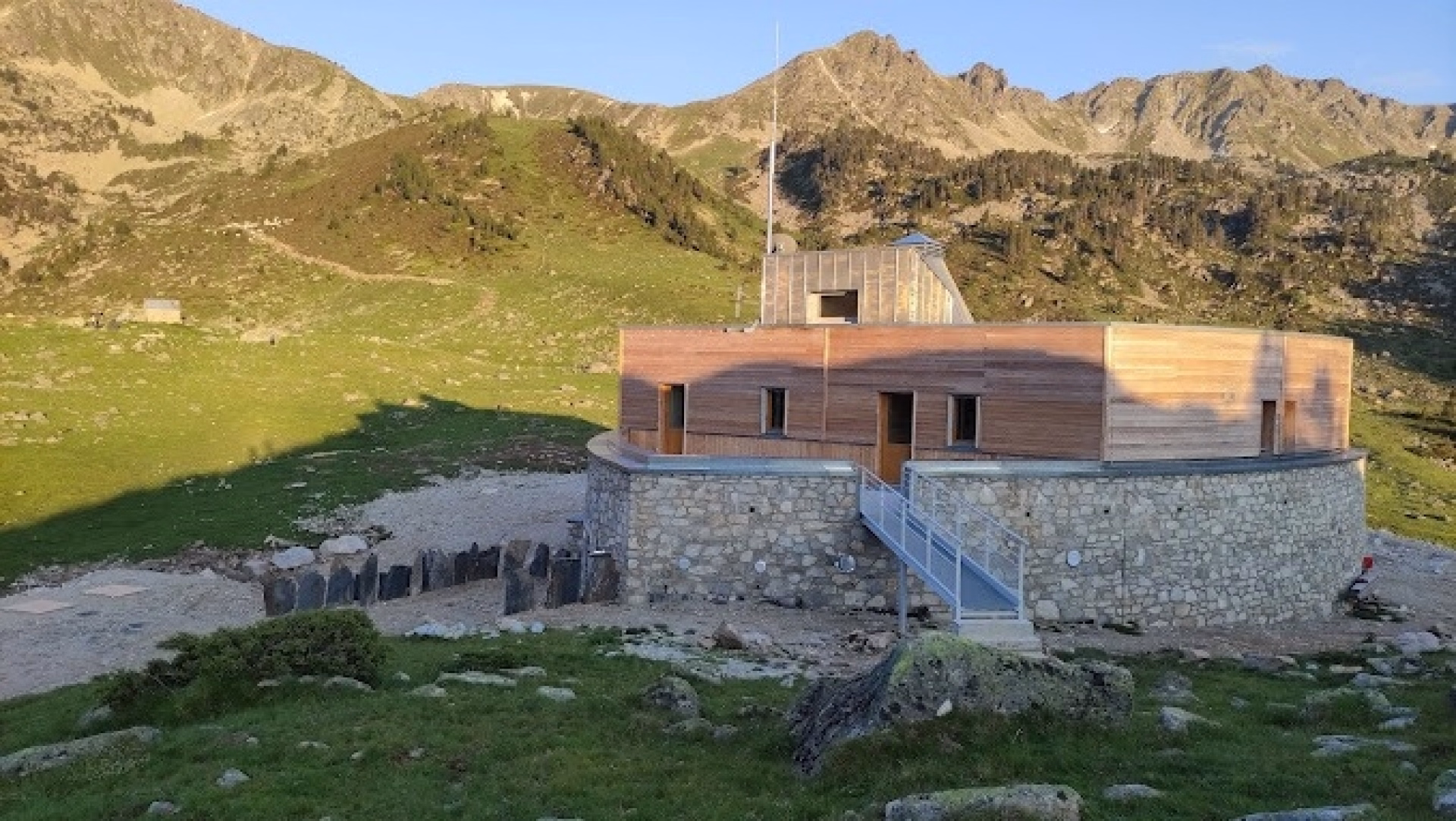 🏔️ Refuge - Jours 1 à 2