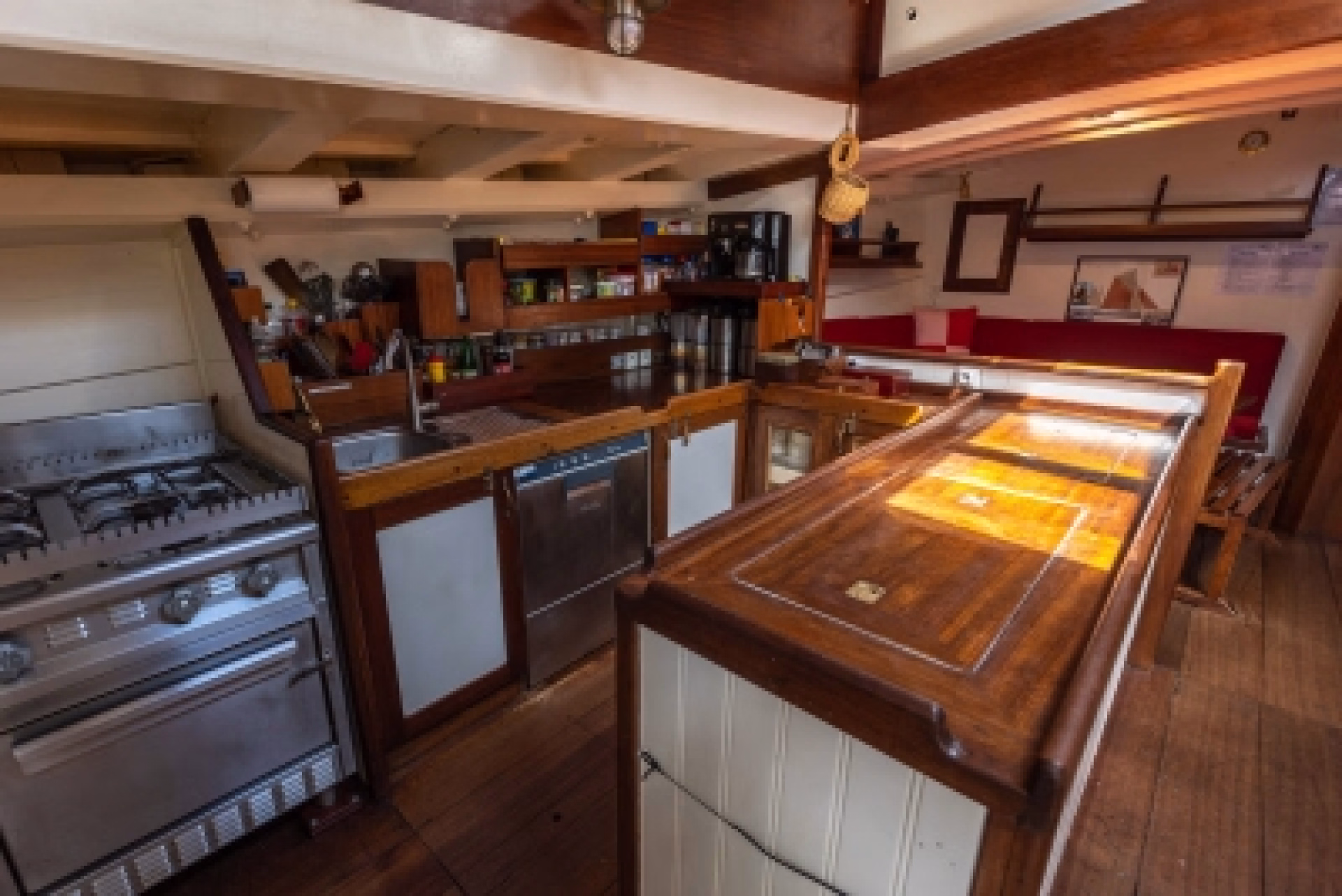 🚢 Bateau de croisière à voile - Jours 1 à 6