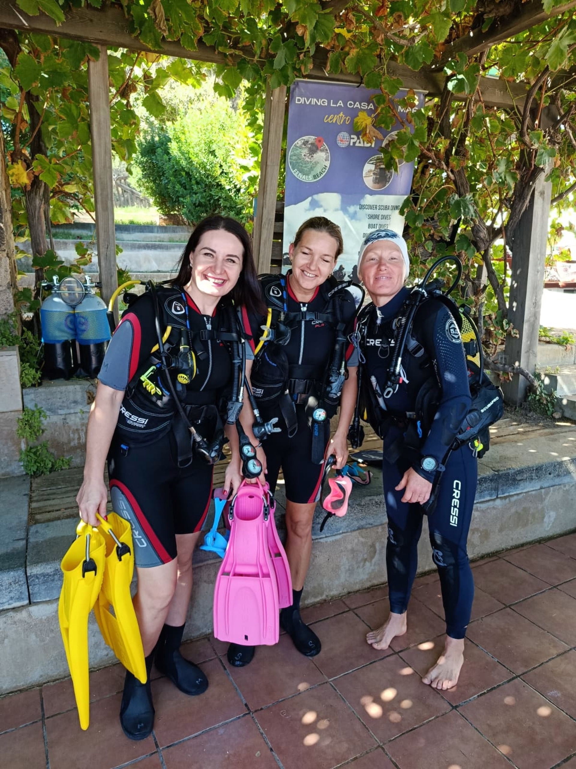 Aventures subaquatiques à Fenals : baptême et snorkeling jour et nuit