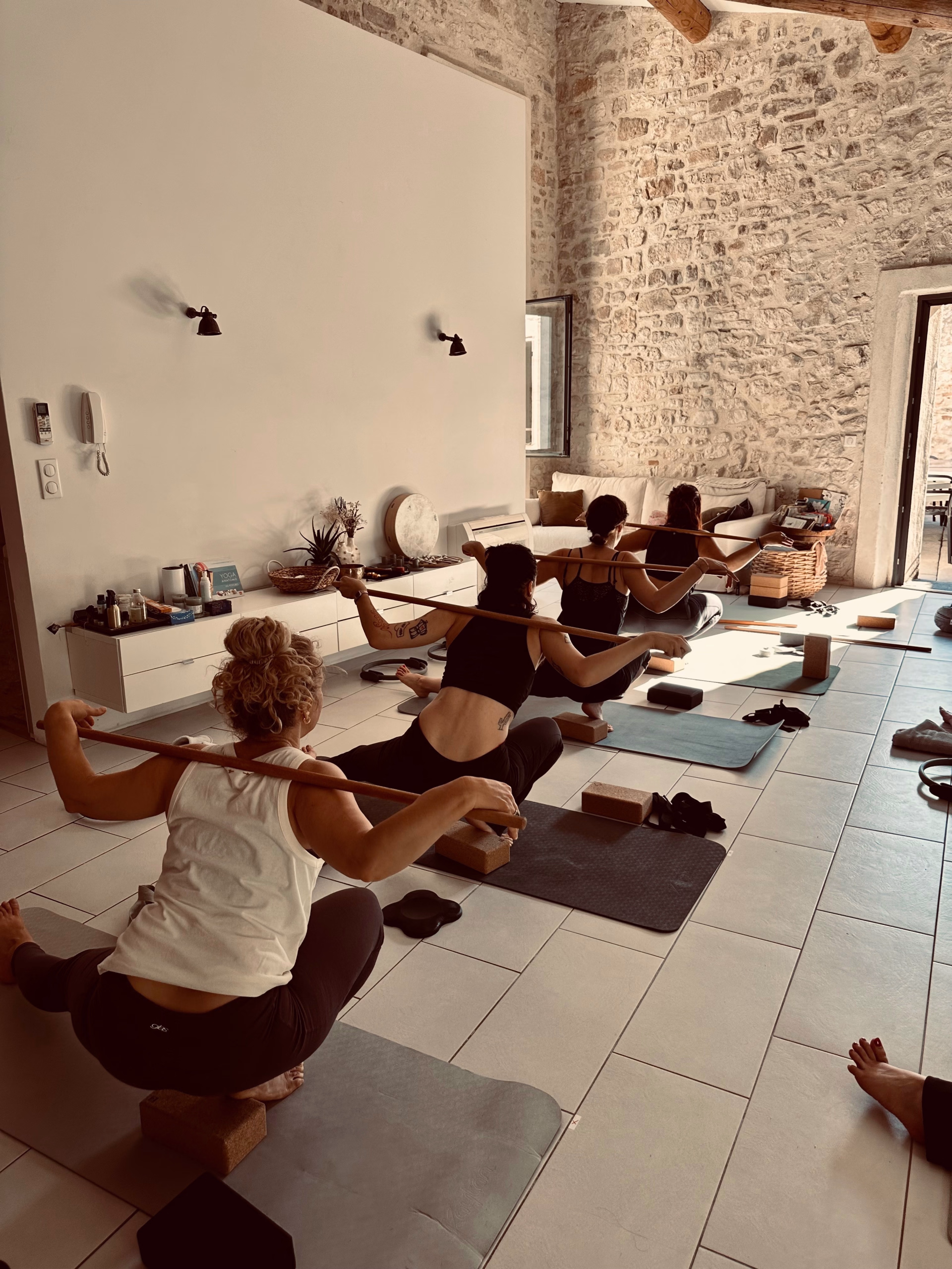 Yoga, Pilates, Rando et baignades : retraite 100% femmes à Uzès