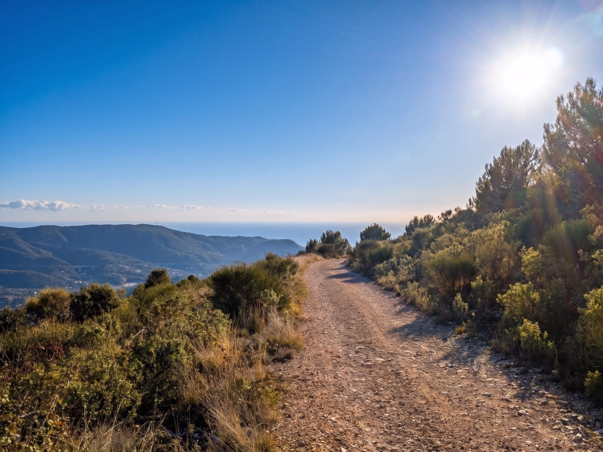 Gravel & VTTAE - Des sommets niçois à la Promenades des Anglais