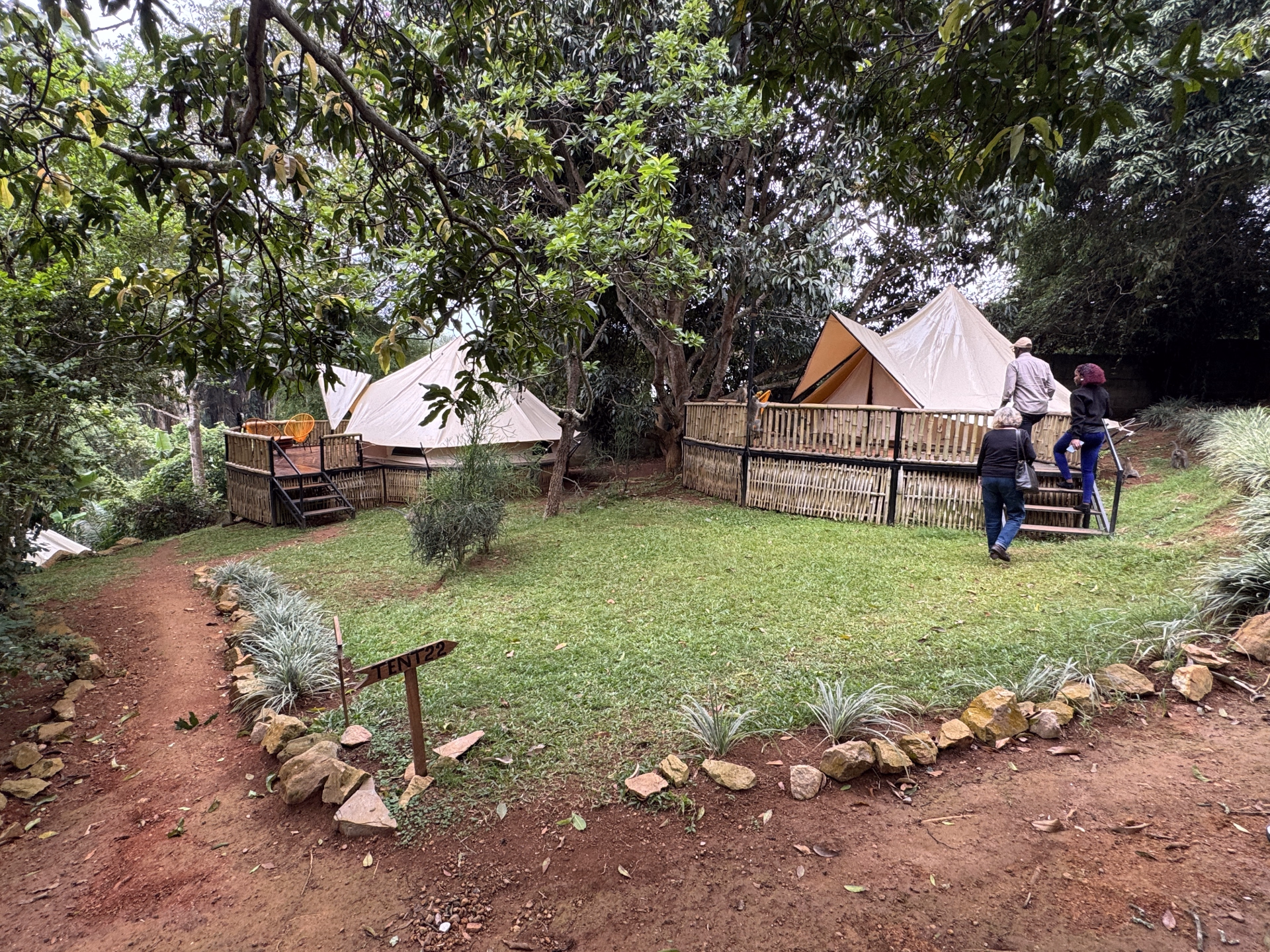 🏩 Hôtel 2* - Jour 1