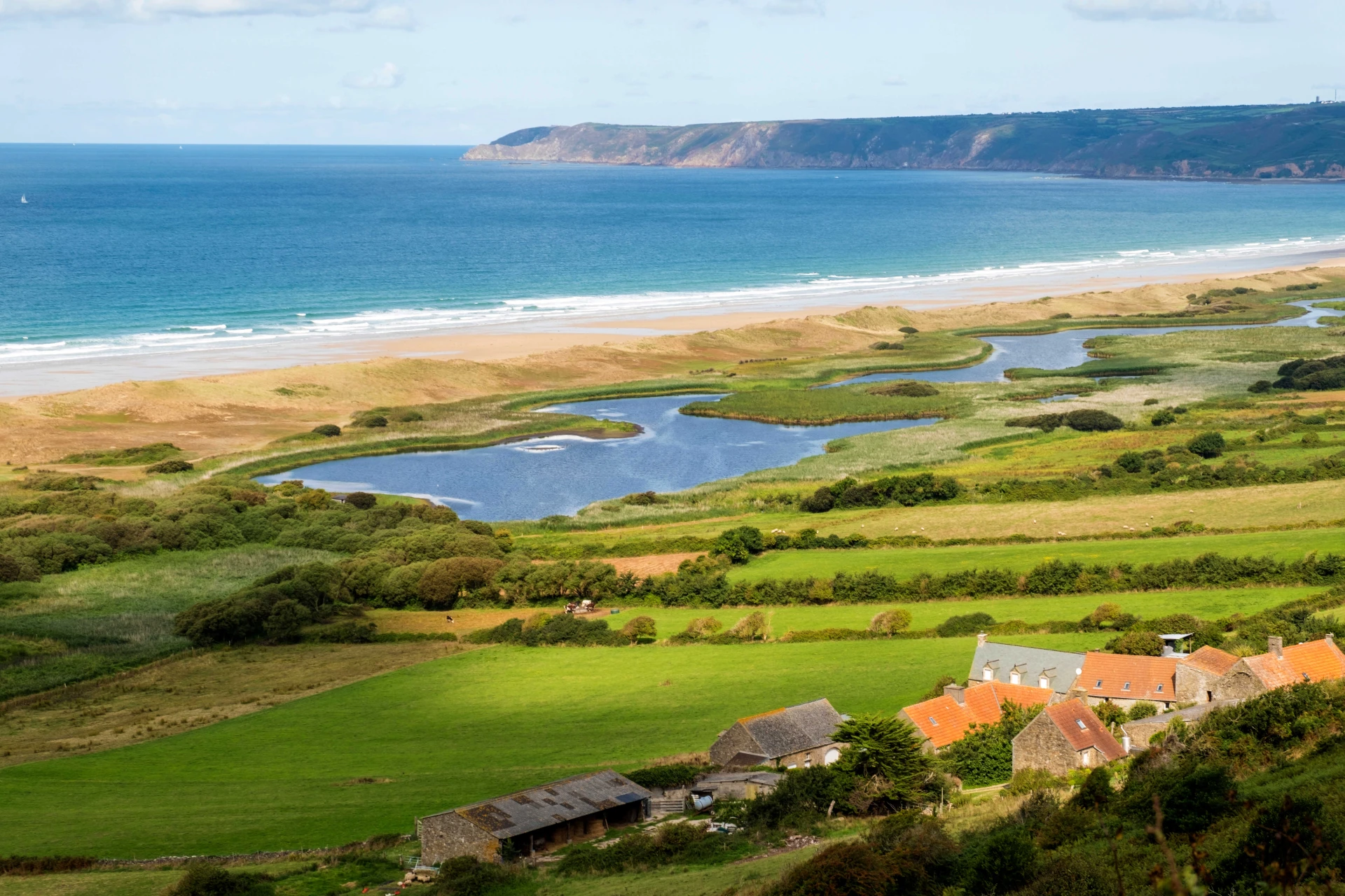 Découvrez nos séjours sportifs dans le Cotentin pour vos prochaines vacances en France
