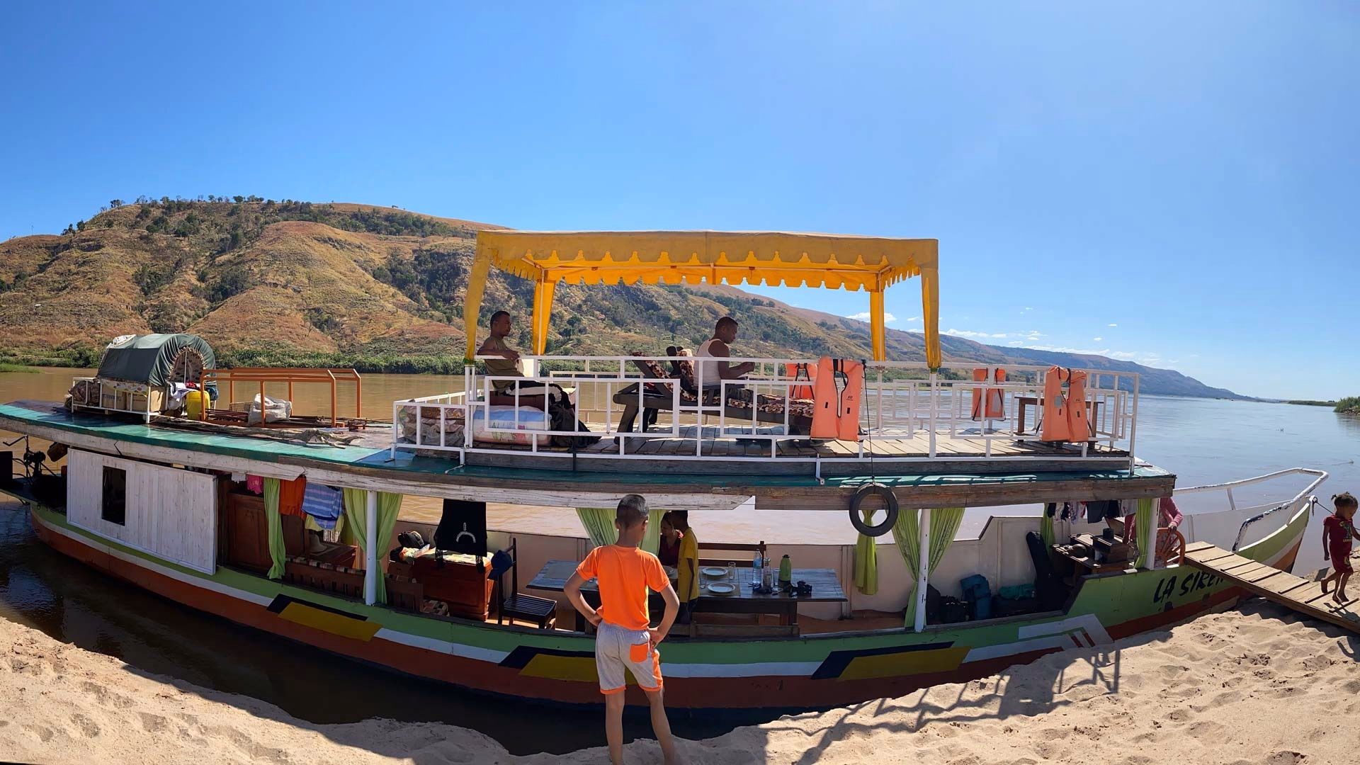 Madagascar terre d'aventure : Tsingy, canyoning et rencontres