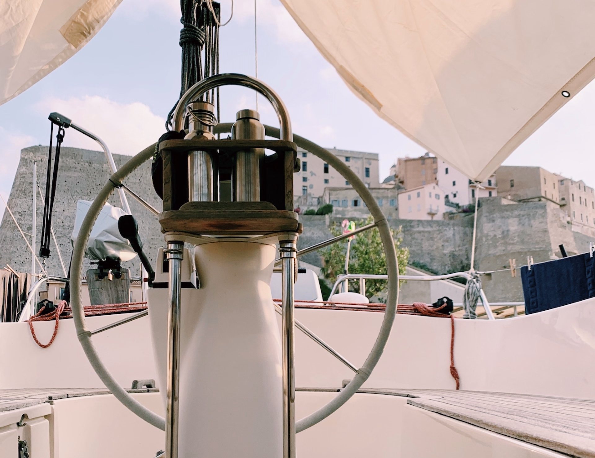 Itinérance voile et yoga au féminin en Corse : de Bastia à Calvi