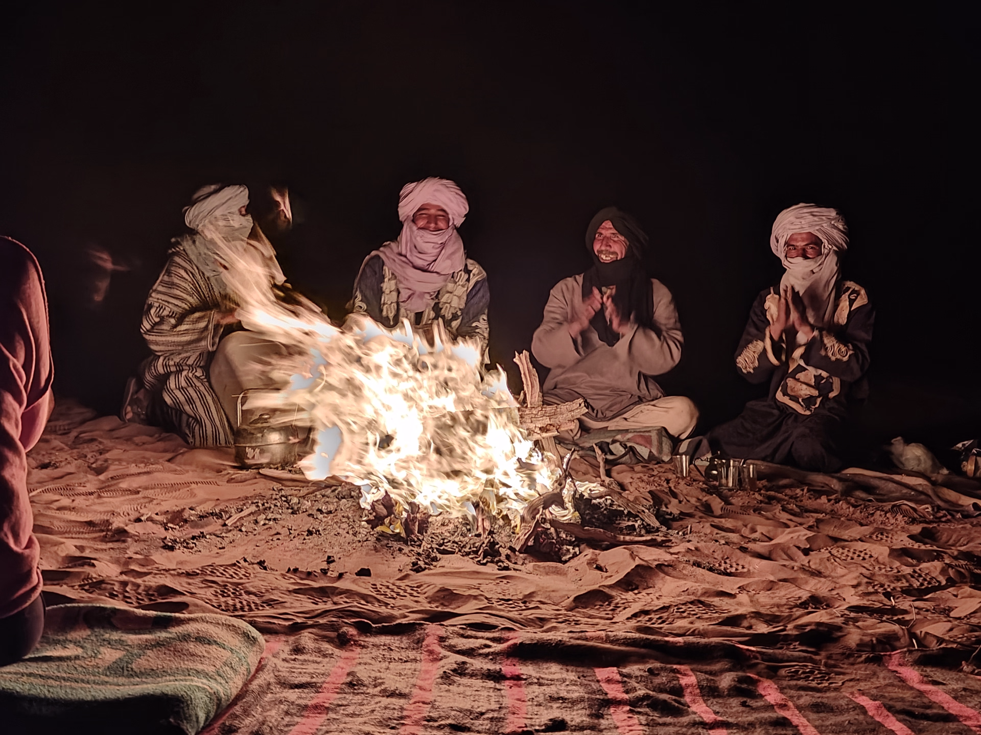 Trek, yoga, bien-être et déconnexion dans le désert du Sahara