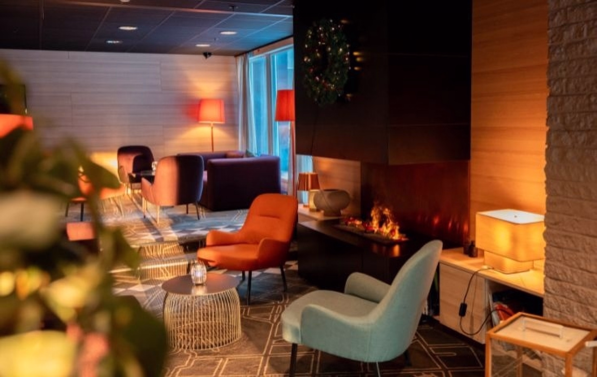 🏨 Hôtel 4* - Jours 1, 6 à 7
