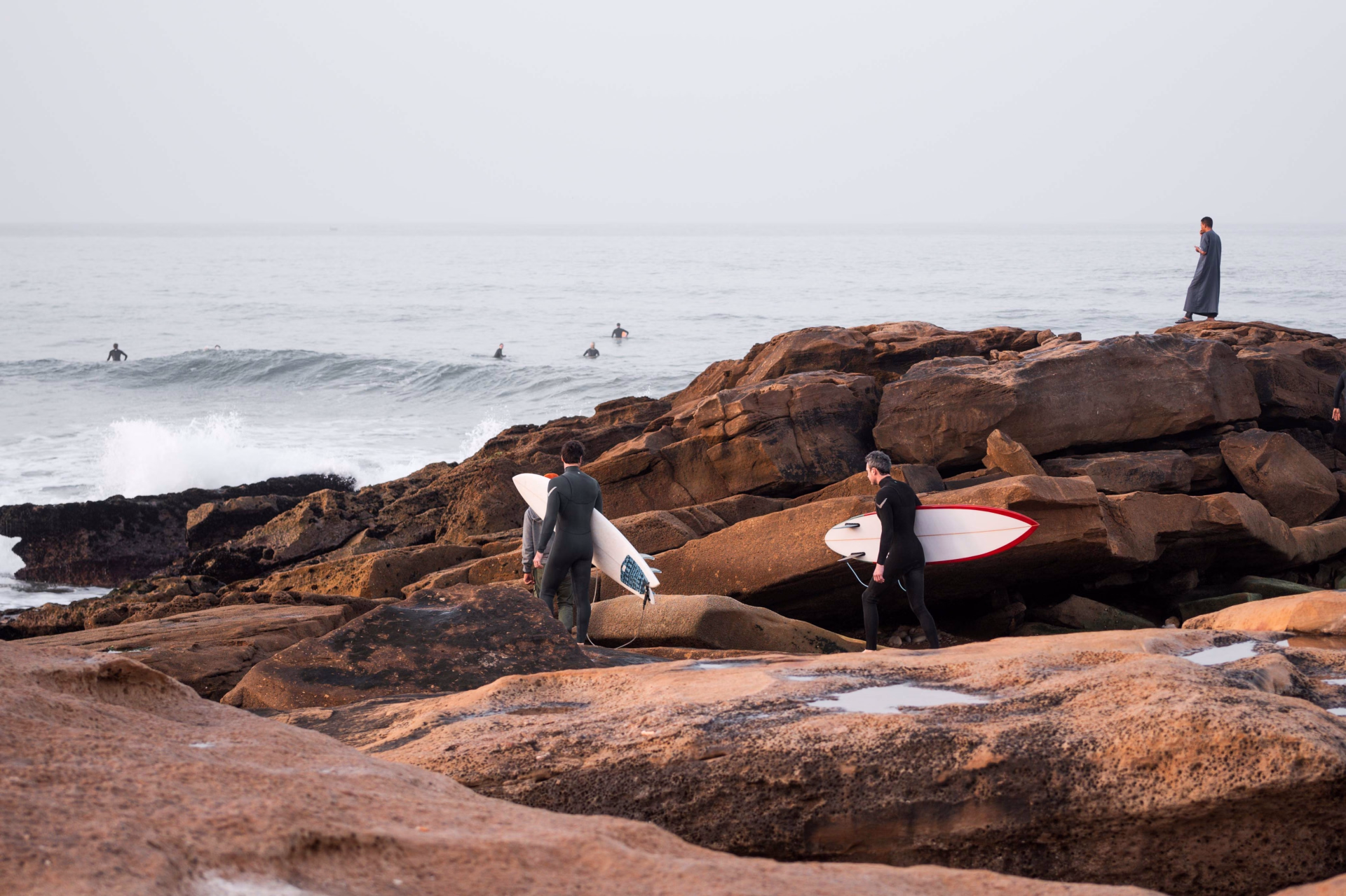 Équilibre Parfait : 8 jours de Surf, Yoga et sérénité sous le soleil