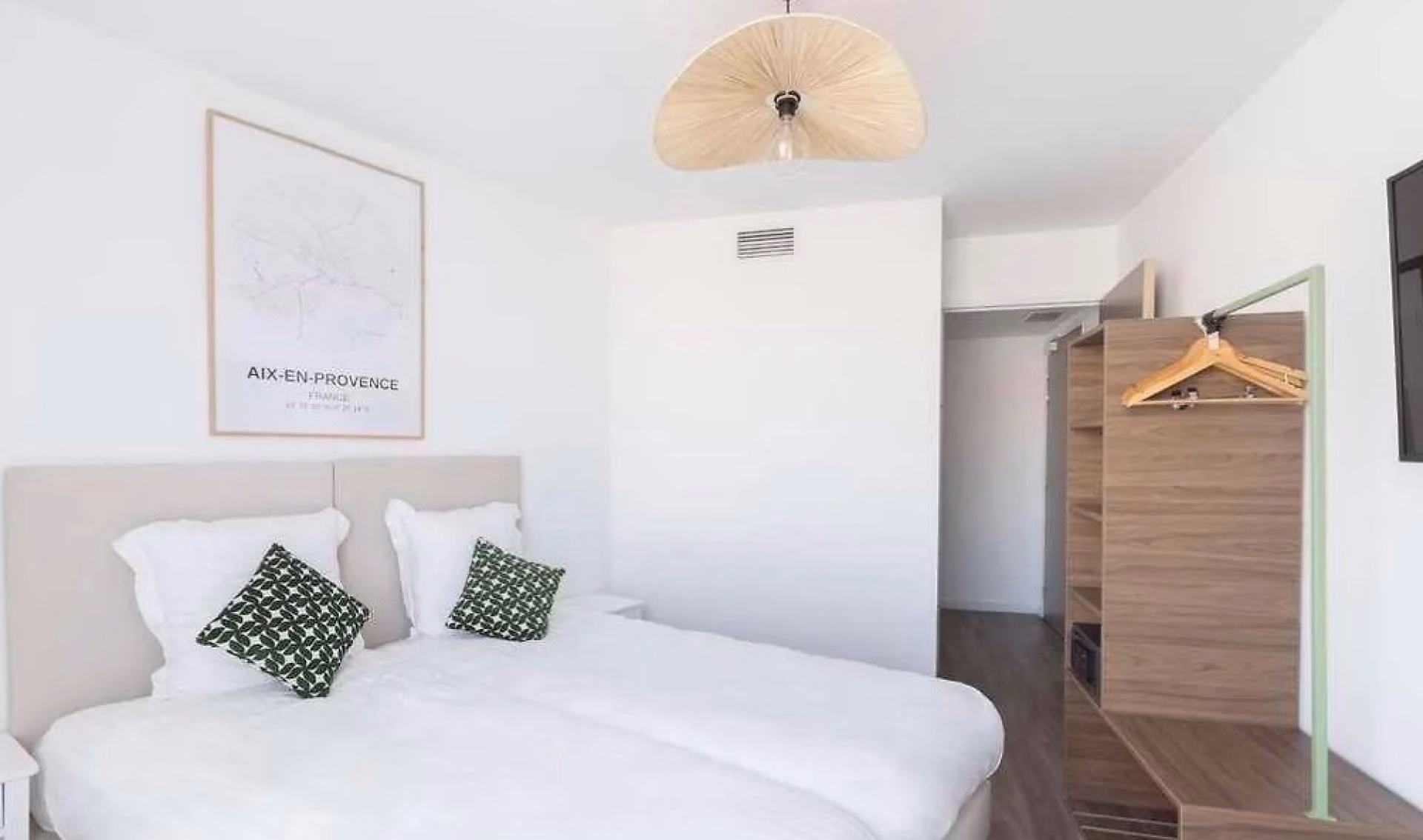 🏨 B&B - Jours 1 à 2