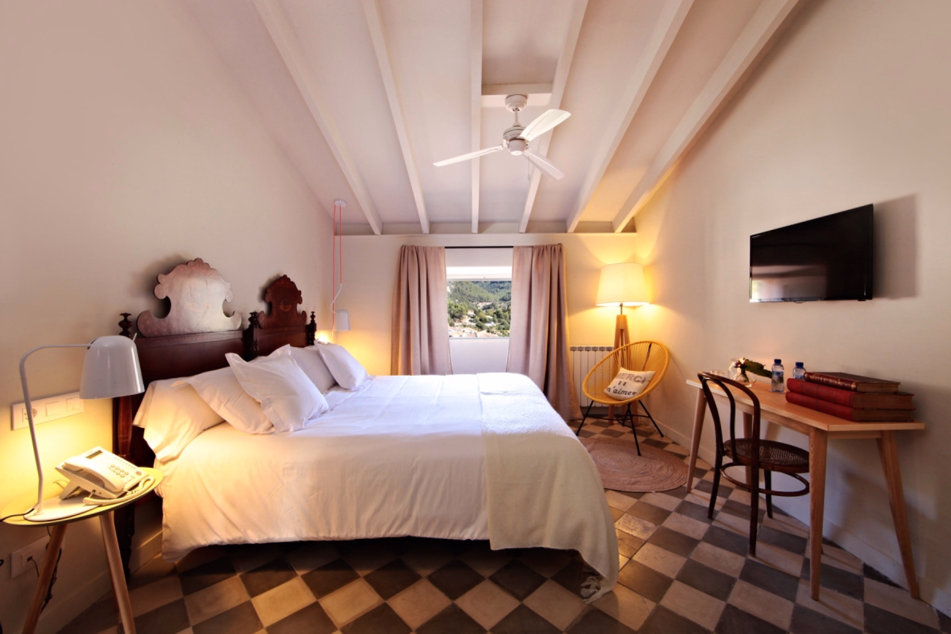 🏨 Hôtel 3* - Jour 2