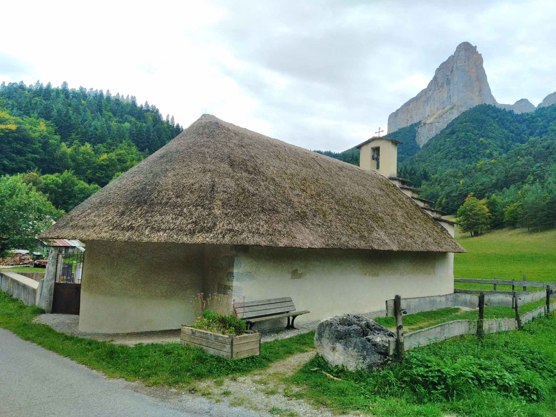 Week-end randonnée au pied du mythique Mont-Aiguille