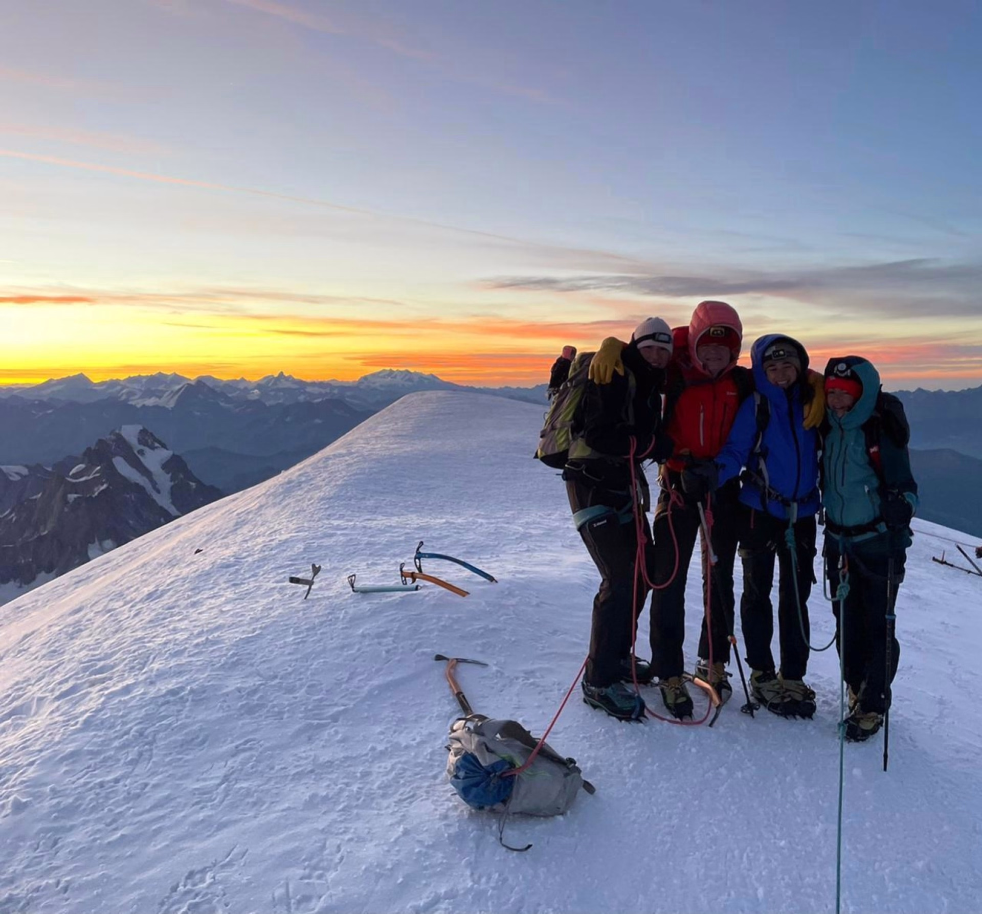 Acclimatation au Grand Paradis et ascension du Mont Blanc