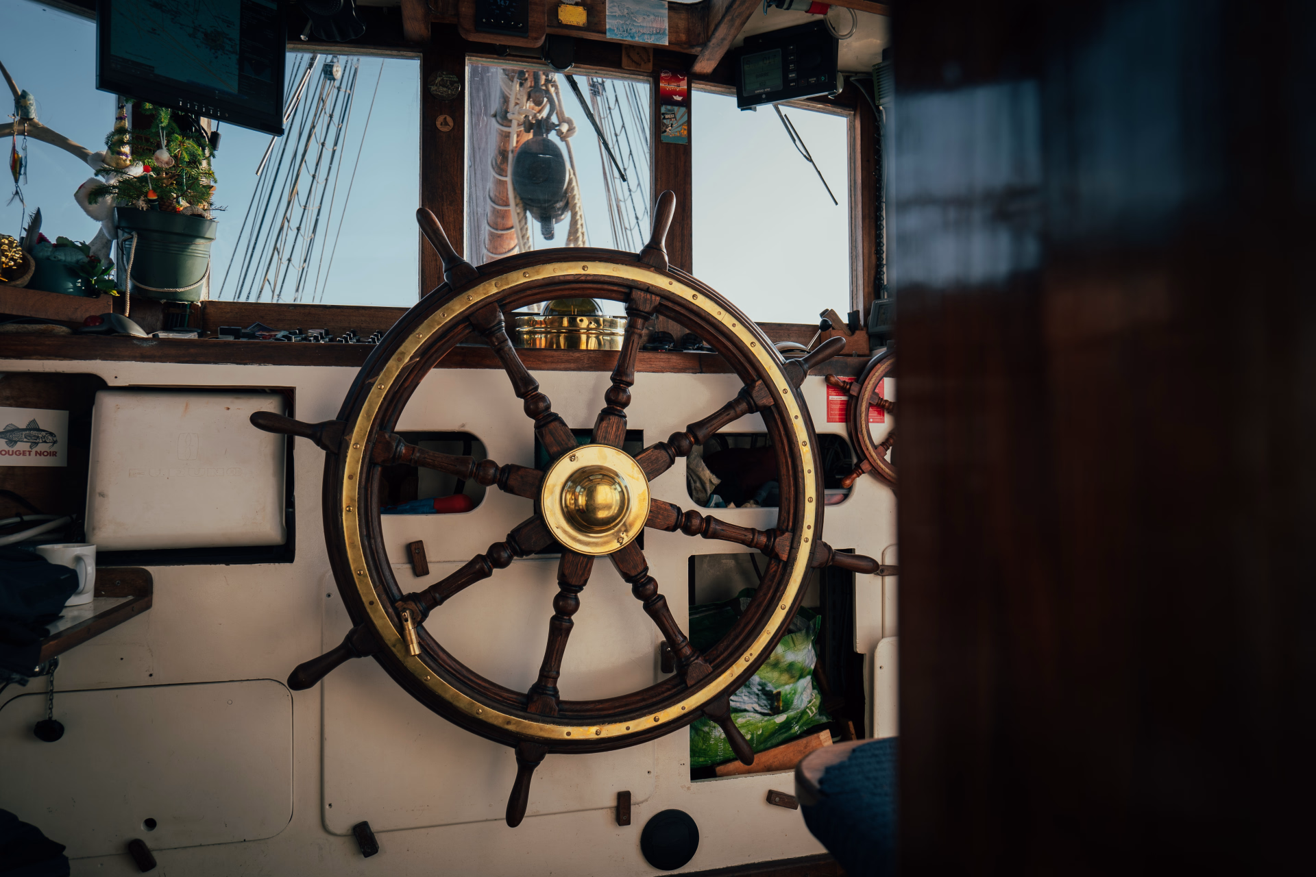 🚢 Bateau de croisière à voile - Jours 1 à 2