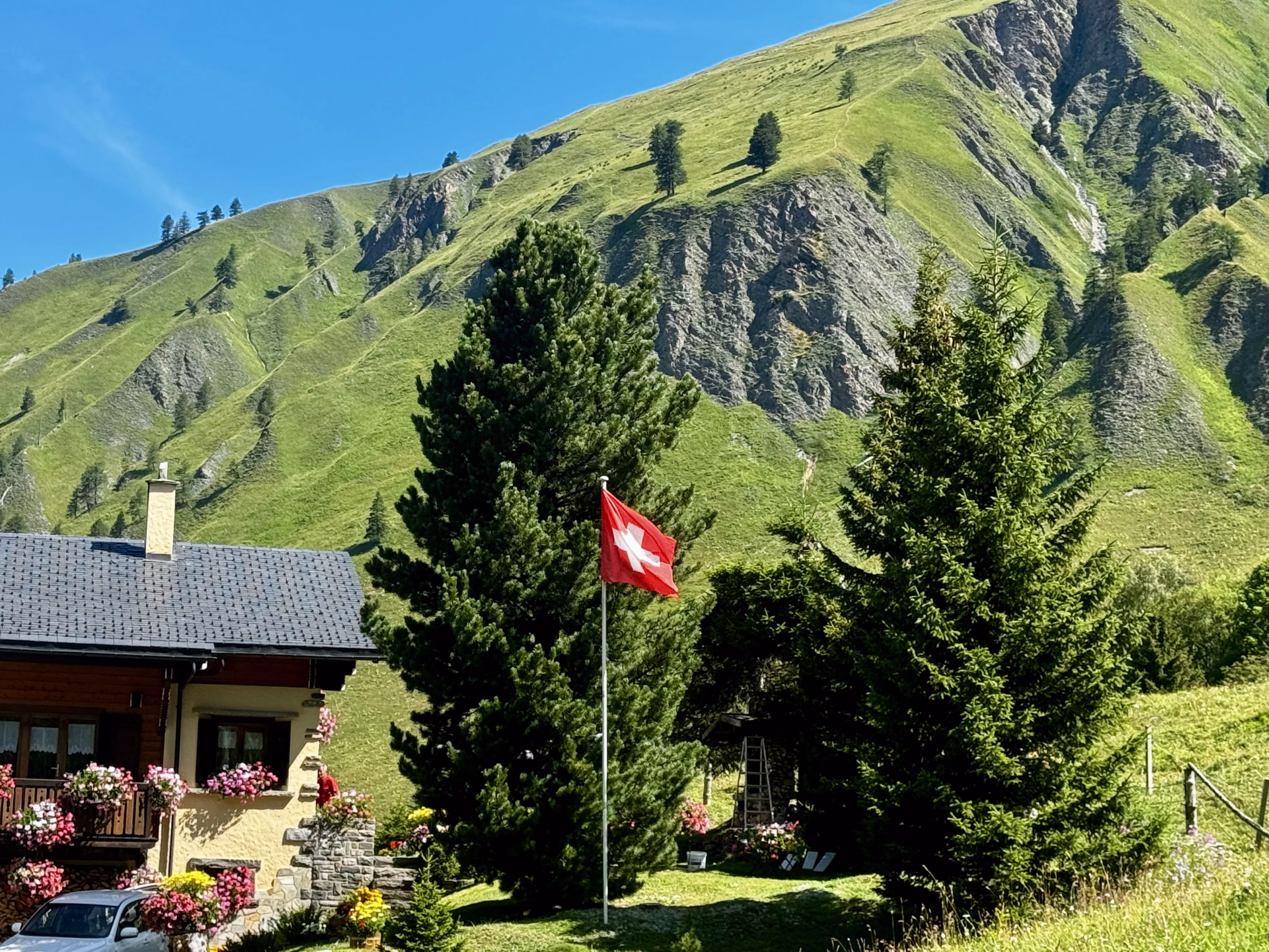 Photo trekking dans les Alpes