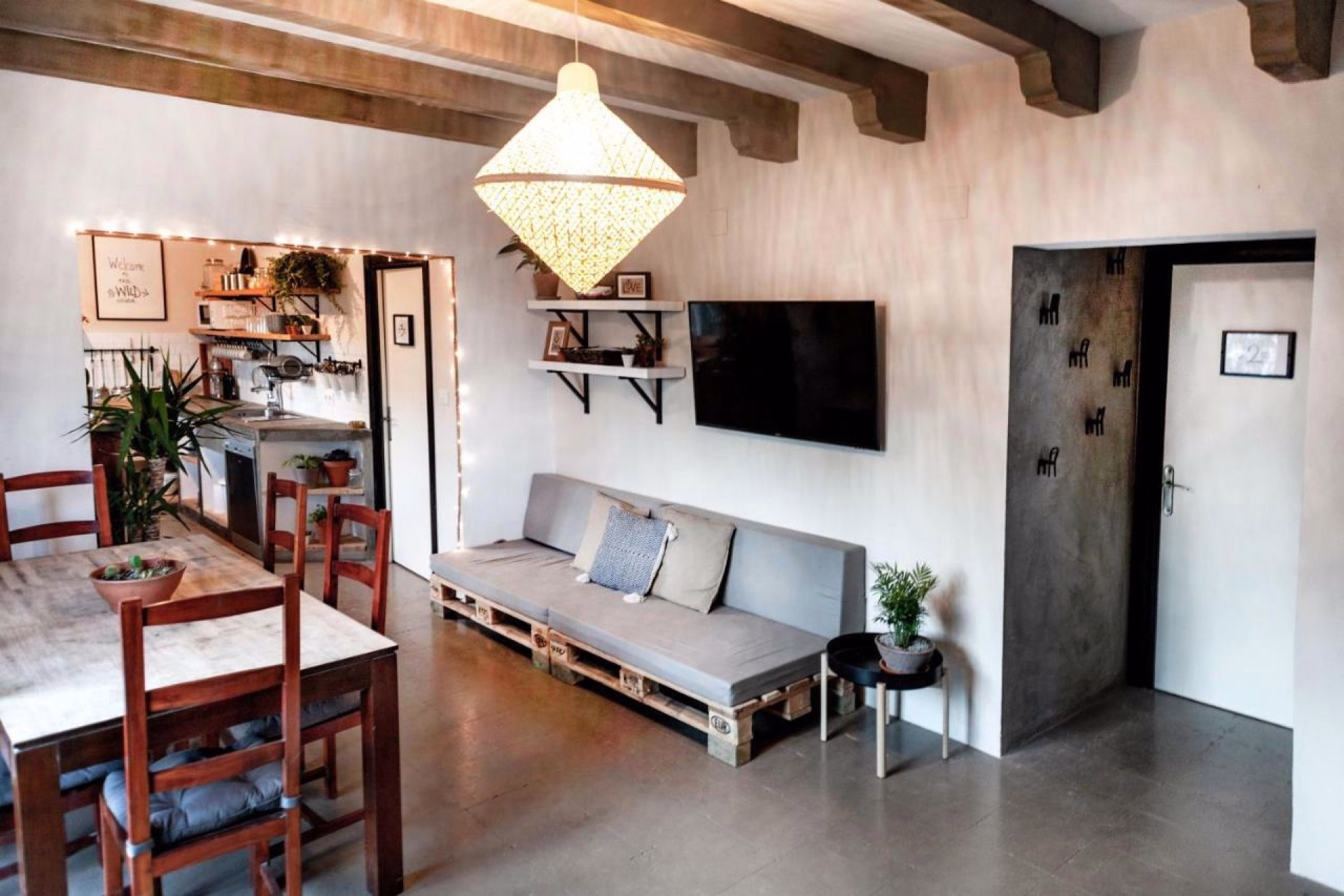 🏠 Auberge - Jours 1 à 5