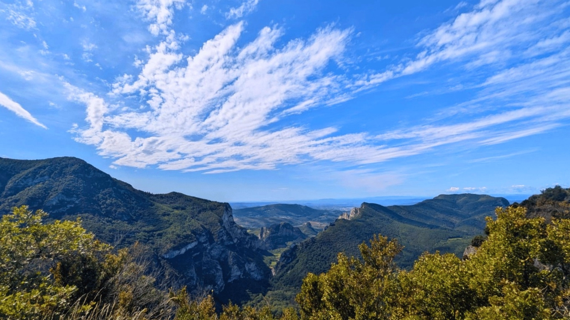 Retraite Voix & Nature : chant, yoga et randonnée en Drôme provençale