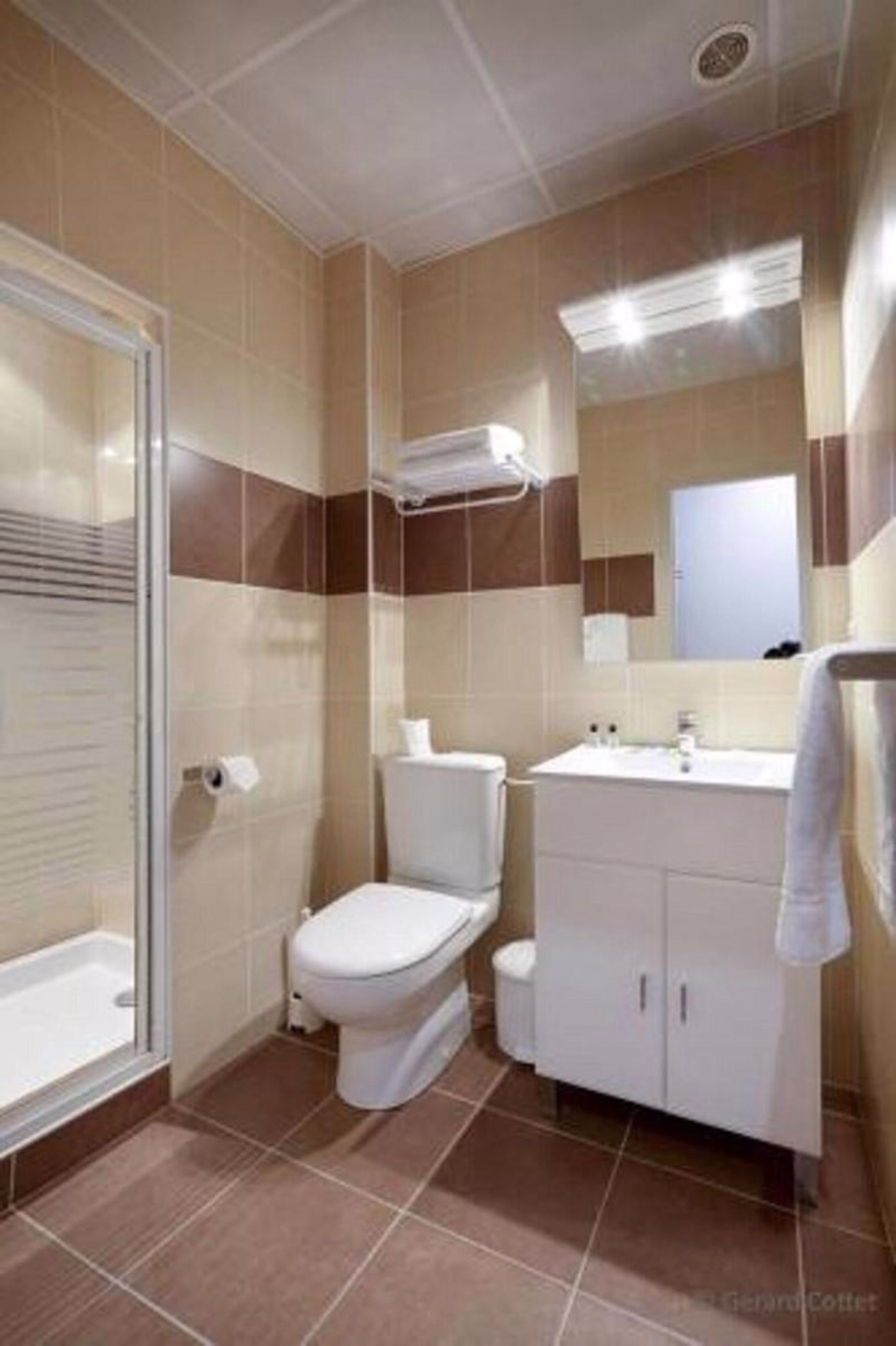 Hôtel 3*
